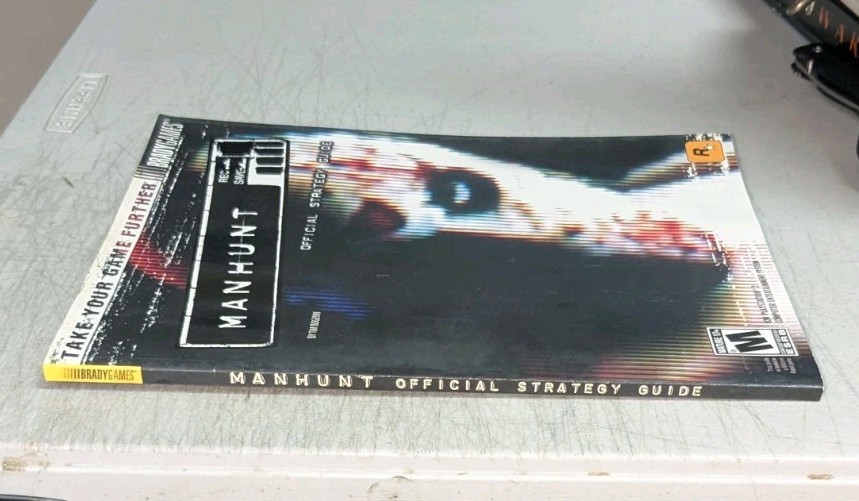 Manhunt Official Strategy Guide (2003) Brady Games *Excellent Condition*