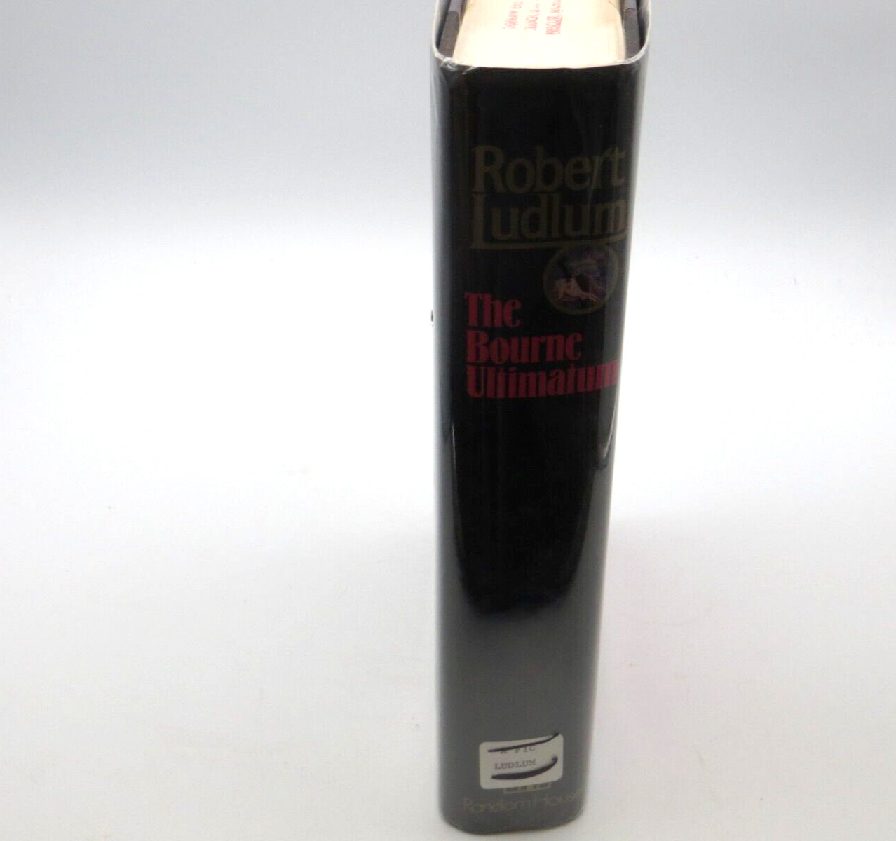 The Bourne Ultimatum by Robert Ludlum Hardcover