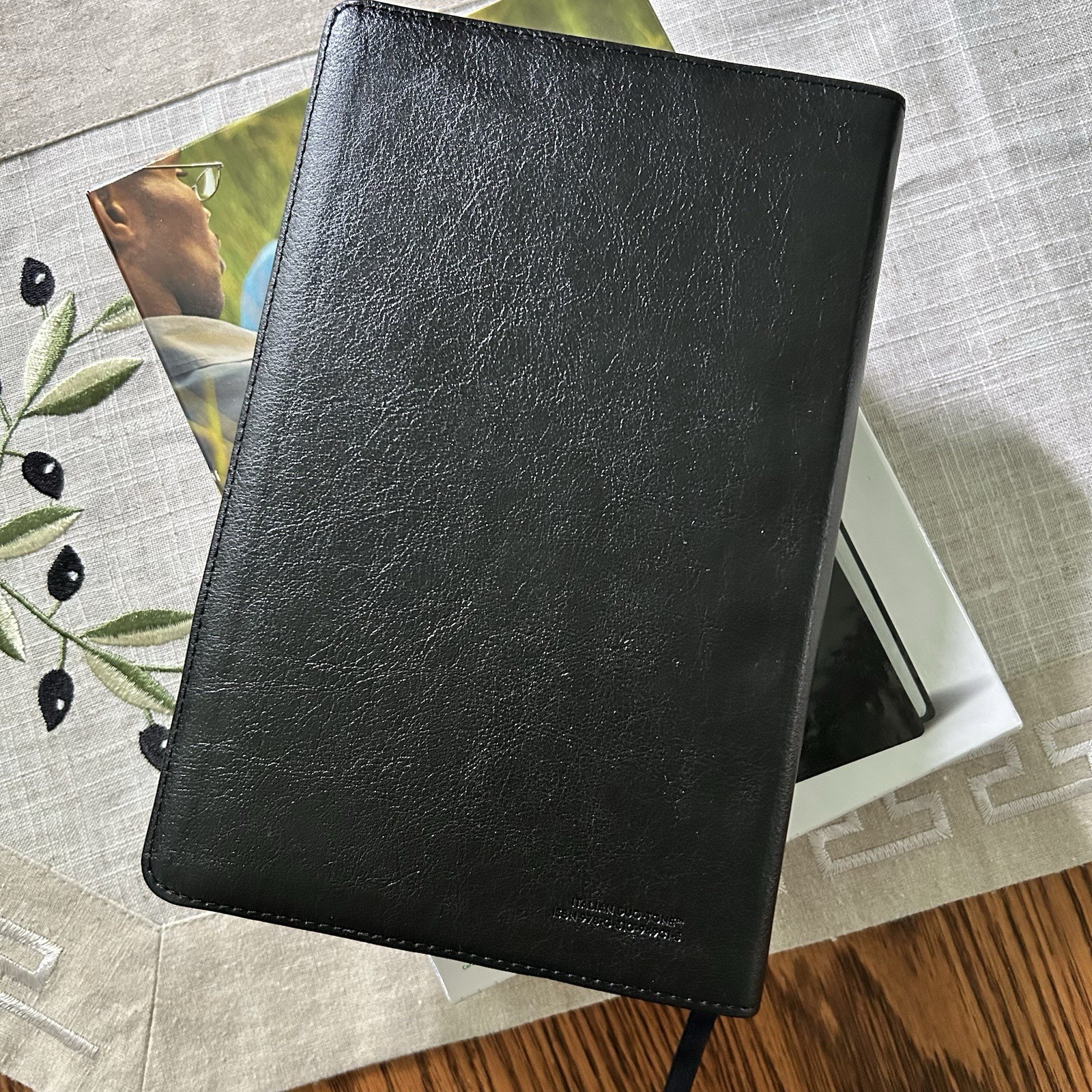 The Holy Bible King James Larger Print Black Italian Duo-Tone Zondervan Boxed