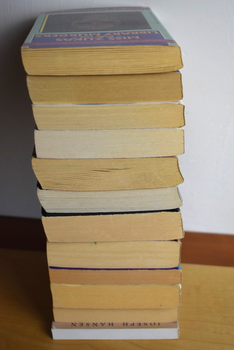 Lot of 12 Cozy Mystery Paperbacks Mixed Authors