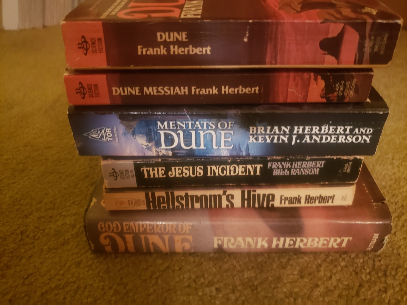 Dune Lot of 5 Novels Vintage Science Fiction + 2 Frank Herbert books