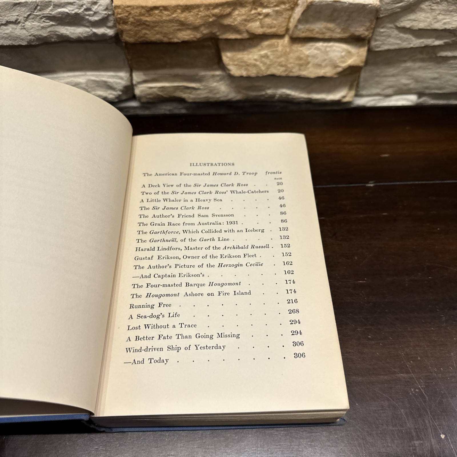 Sea Dogs Of To-Day By A. J. Villiers Henry Holt And Company 1931 First Printing