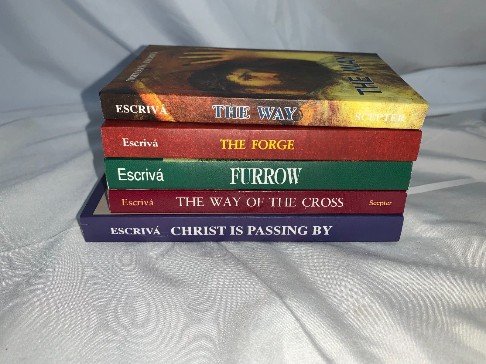Escriva Book Lot Of 5 The Way, Forge, Furrow,Christ Is Passing Pocket Size Small