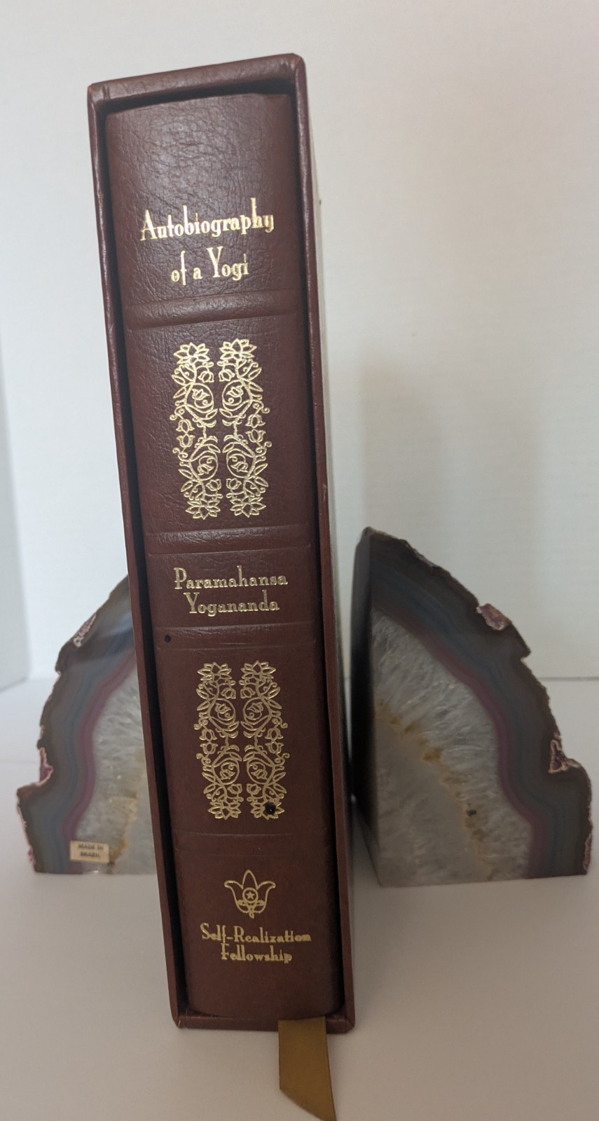Autobiography of a Yogi 1997 HC Boxed Edition– Paramahansa Yogananda Illustrated