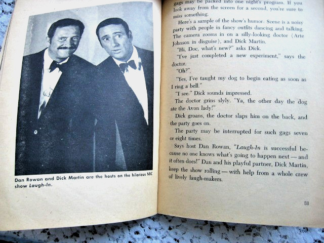 LOT/14 ASSORTED 1960-70s TV SHOW FAVORITES-DISNEY MOTION PICTURE PAPERBACK BOOKS