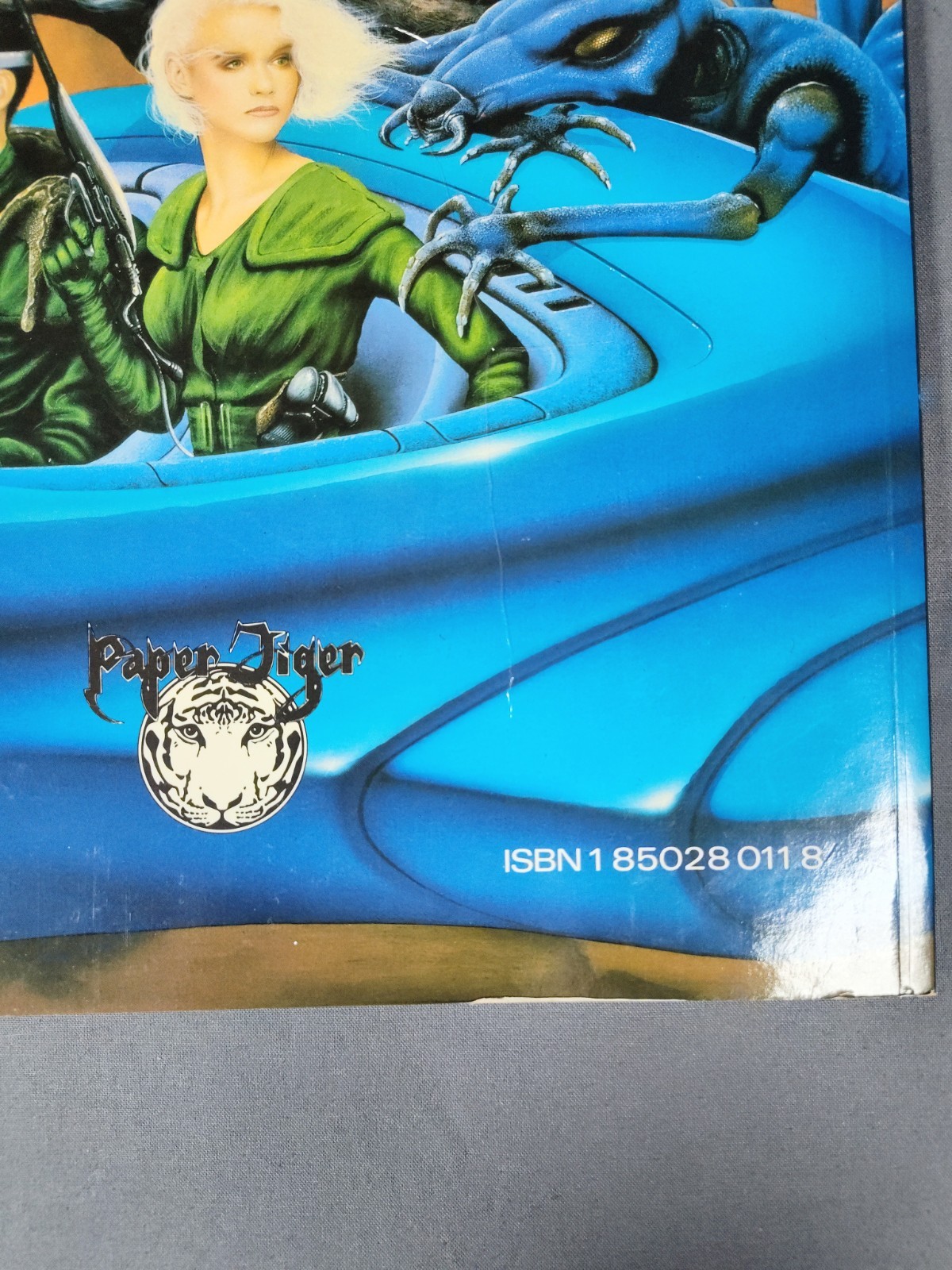 1985 Lightship Jim Burns Art Book First Edition Paper Tiger Limpback