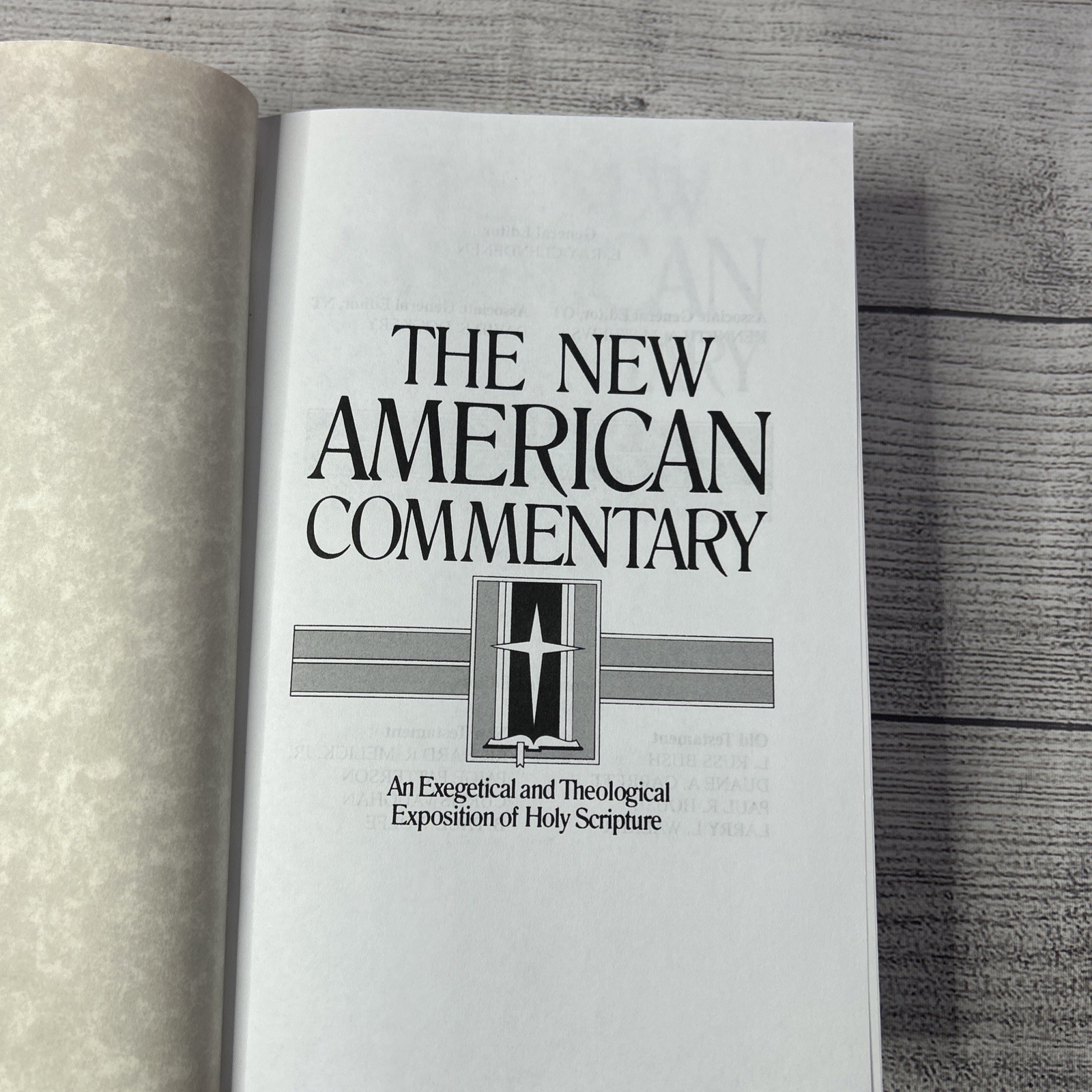 The New American Commentary Exodus Vol. 2 By Douglas Stuart NIV
