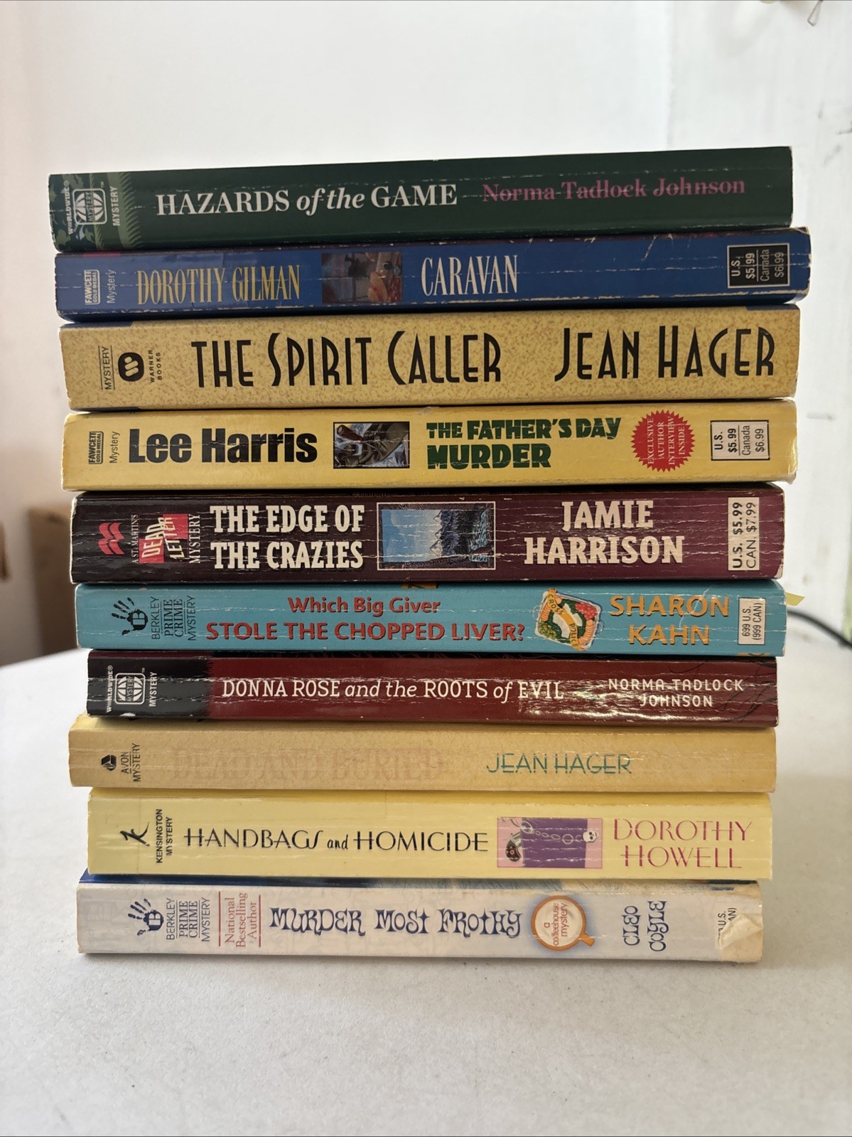 Lot of 10 – Cozy Mysteries – Mixed Authors – FREE SHIPPING