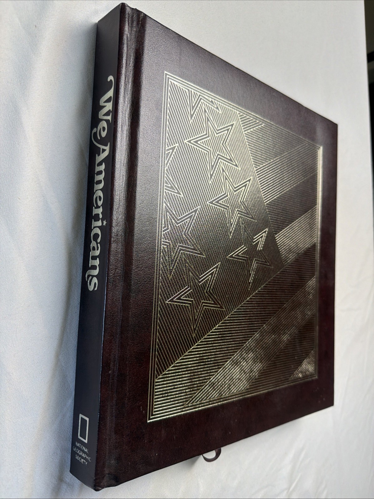 Vintage 1988 Edition “WE AMERICANS” (Hardcover) NATIONAL GEOGRAPHIC “Big Book”