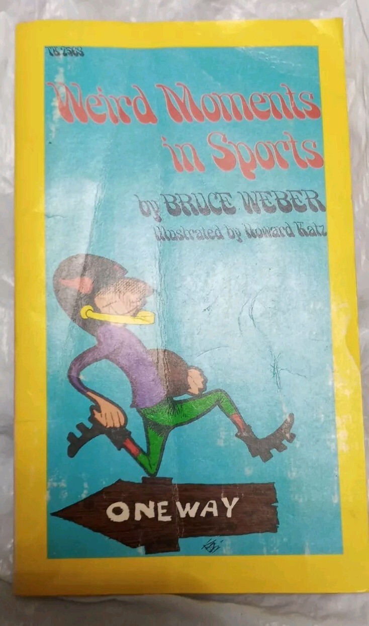 5 Vintage 1970’s Kids Sports Books Lot – NFL, MLB, Hank Aaron, Ripley’s