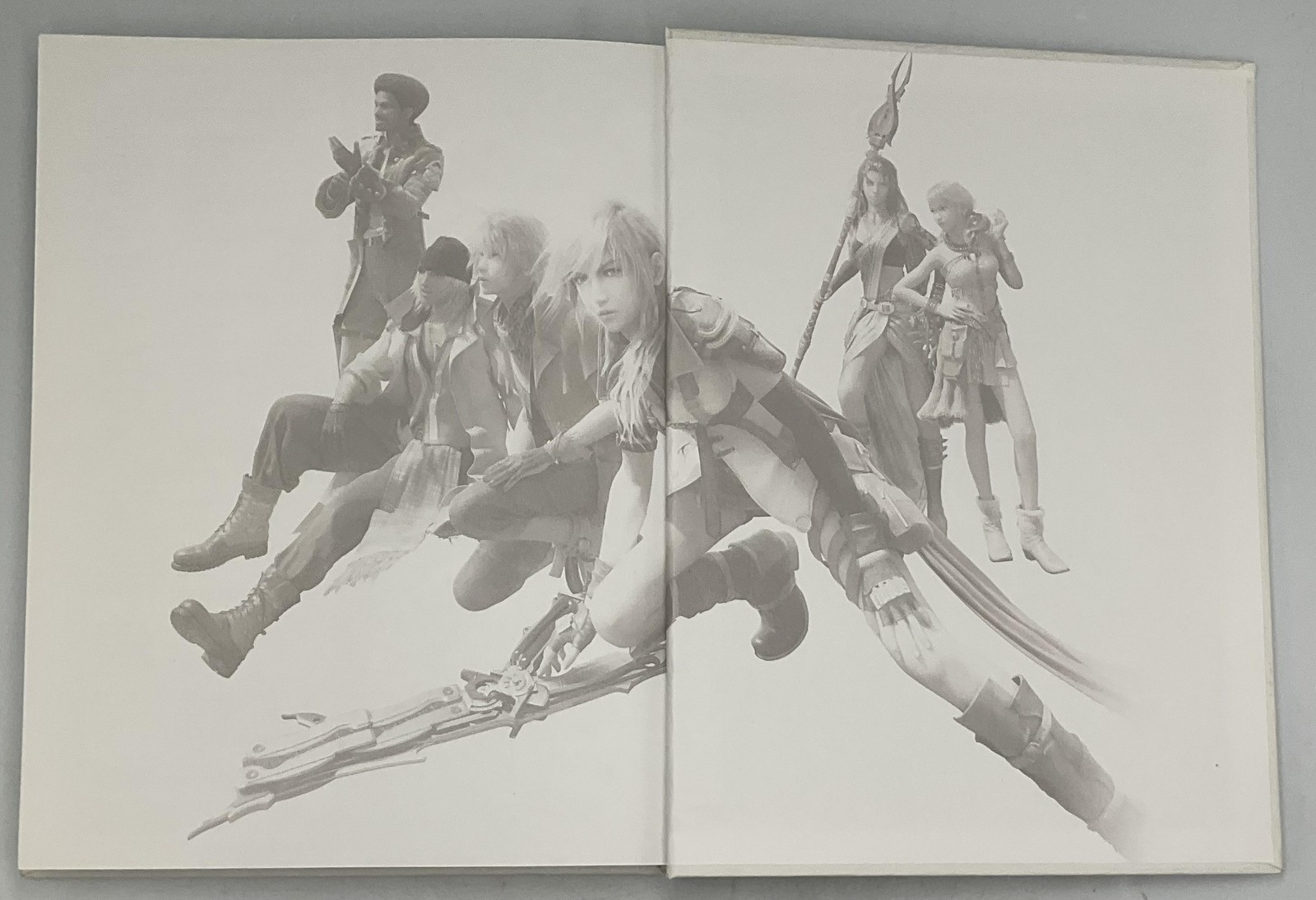 FINAL FANTASY XIII Square Enix Hardcover Illustrated Picture Book