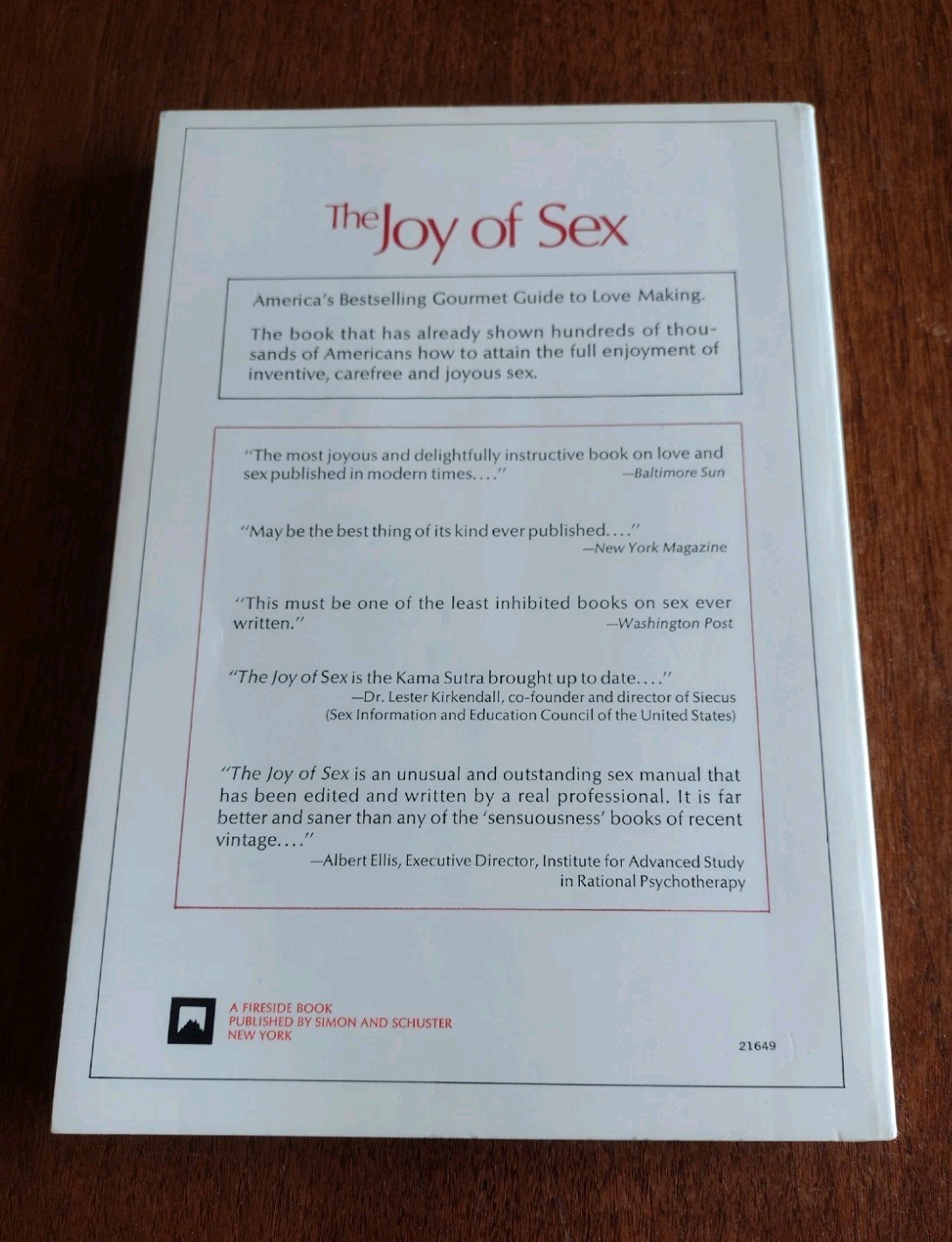 THE JOY OF SEX A GOURMET GUIDE Alex Comfort Illustrated PB 1st Print 1972