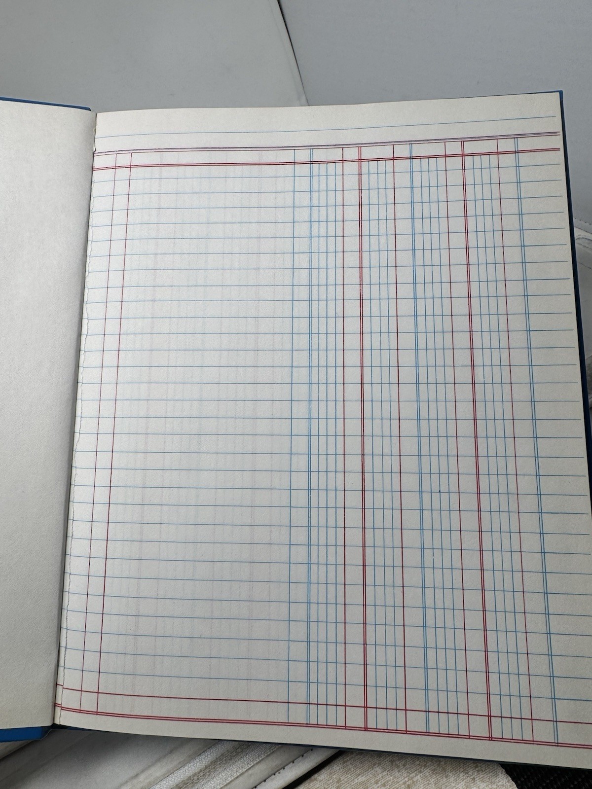 Central Hardcover Blue 4 Column Book 100 Pages 9 1/4” X 7 1/4” Made In USA Log