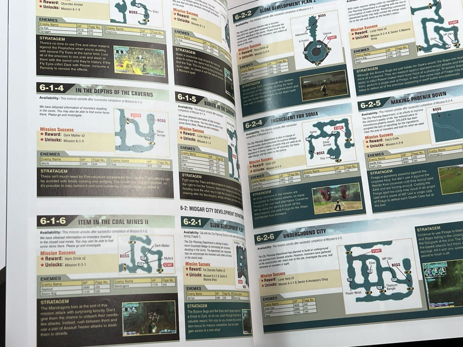 Crisis Core Final Fantasy VII 7 Brady Sony PSP Strategy Guide NMMT + poster