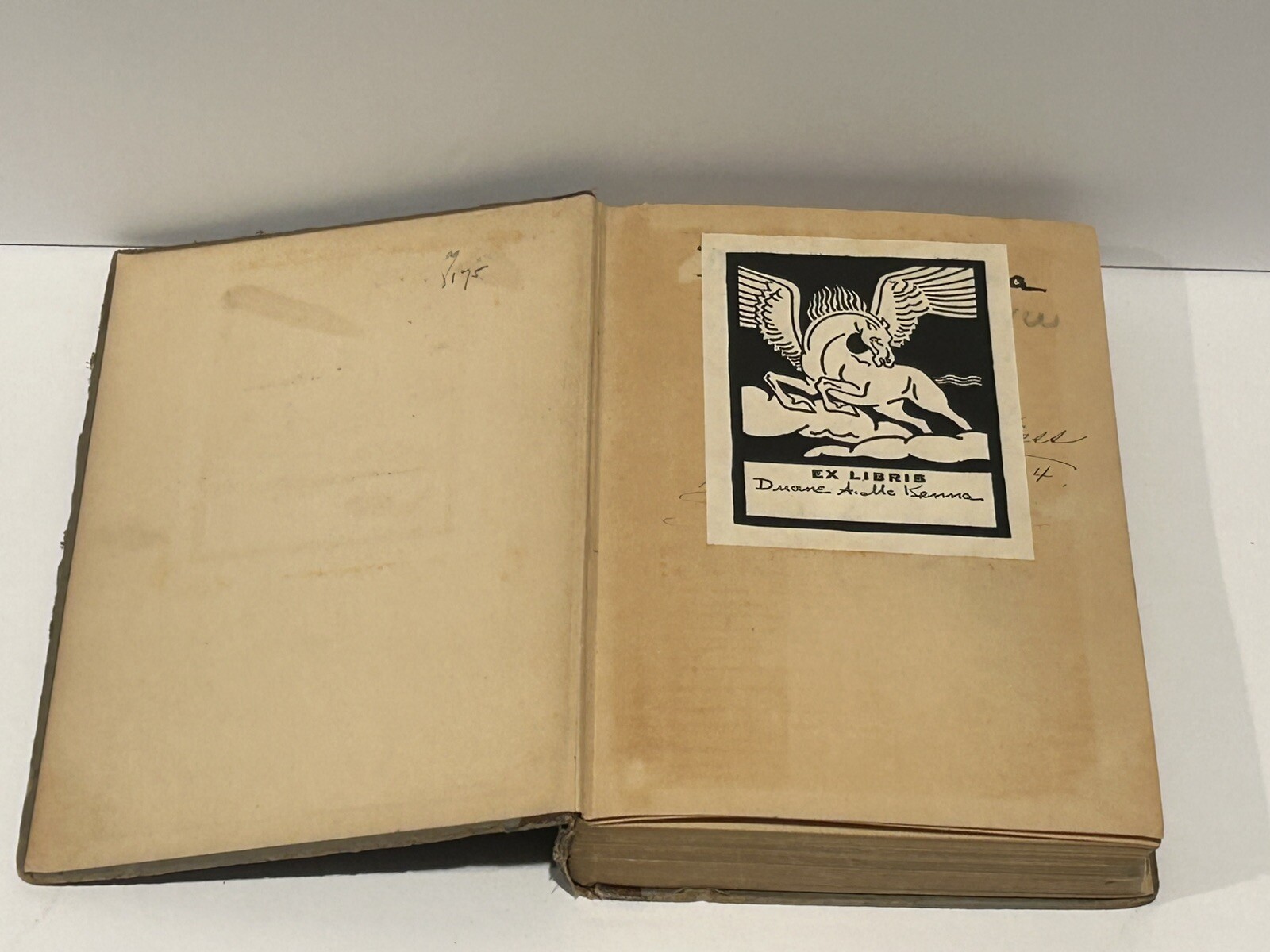 1922 Practical Art Anatomy, Human Skeletons and Musculatory Systems for Artists