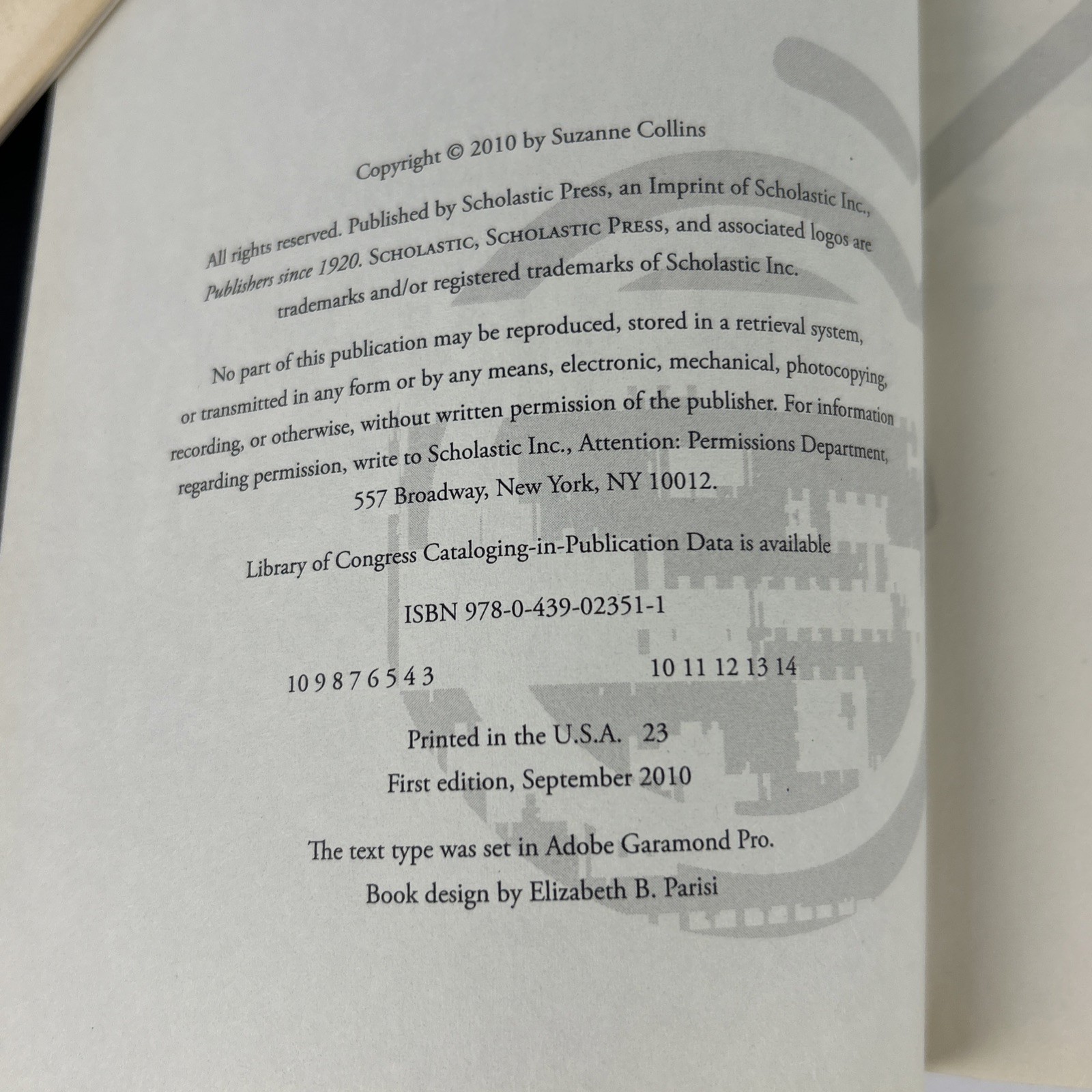 Mockingjay (Hunger Games, Book Three) by Suzanne Collins (2010, Hardcover)