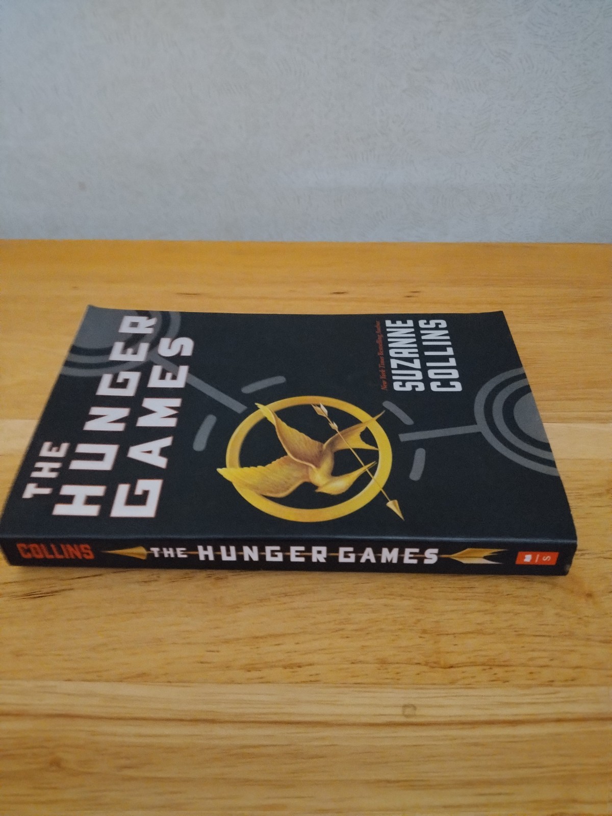The Hunger Games (Book One) By Suzanne Collins 1st Printing 2009 TPB Book