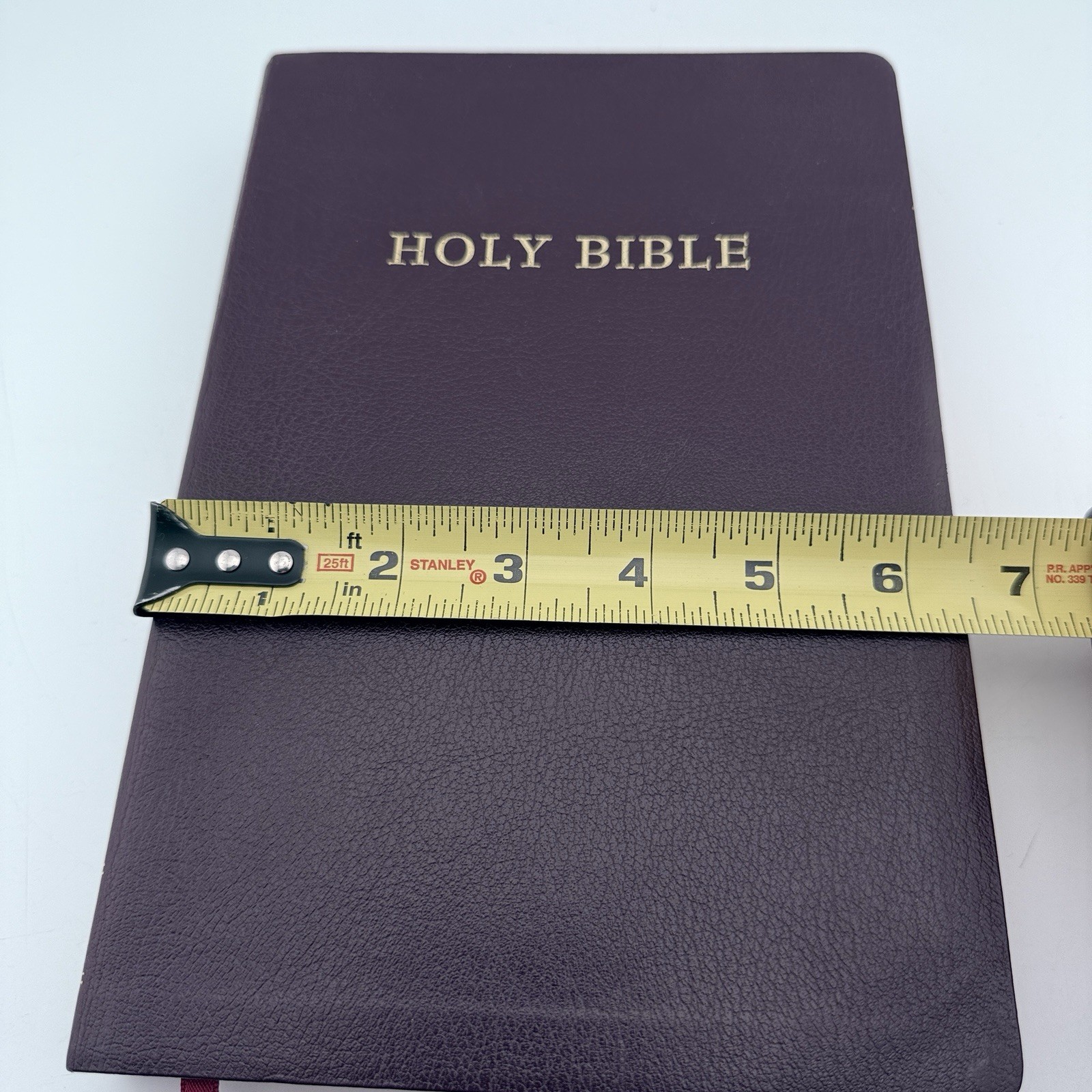 KJV Holy Bible Reference Edition Bonded Leather Burgundy Hendrickson 2000