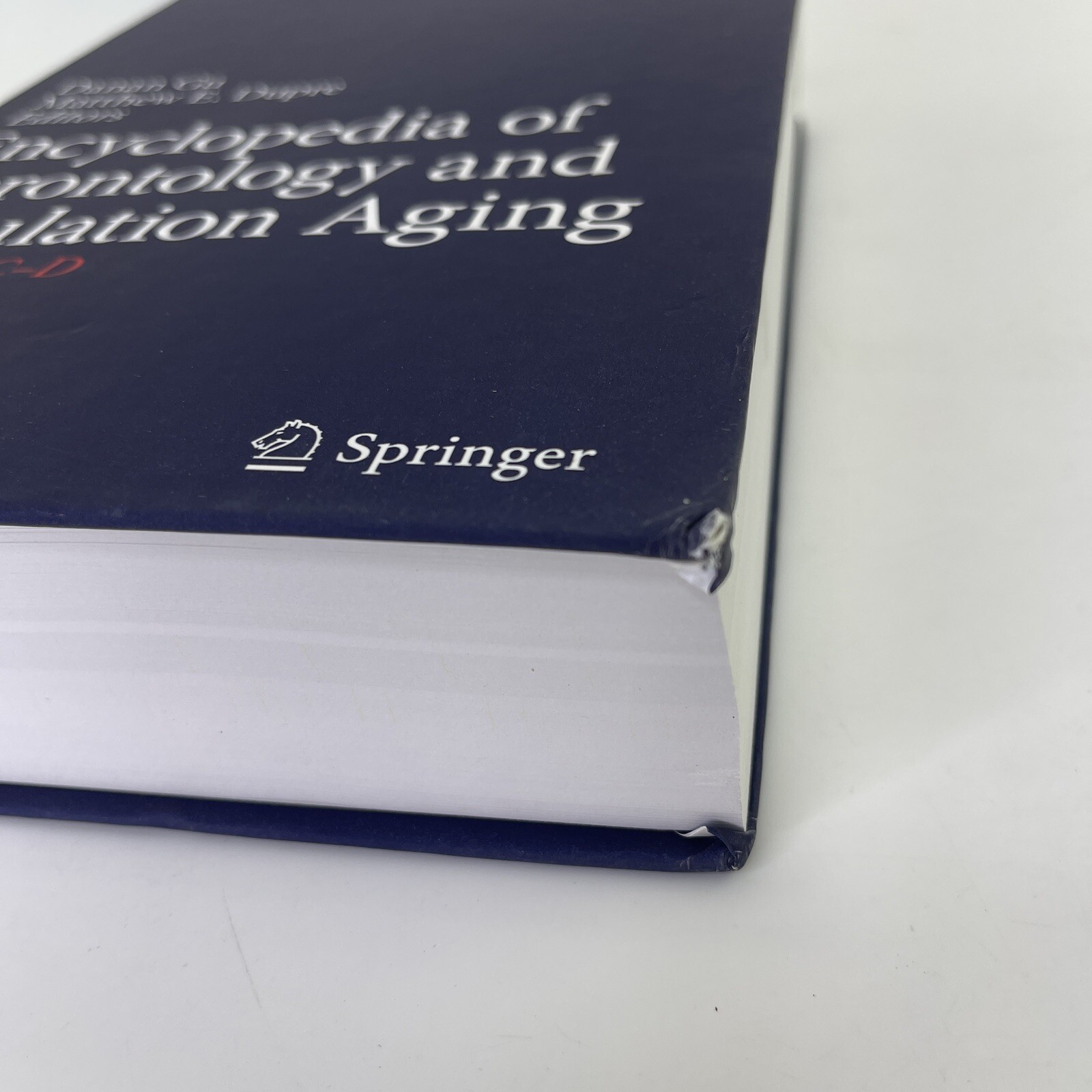 Encyclopedia of Gerontology and Population Aging Volume 2 C-D English Hardcover