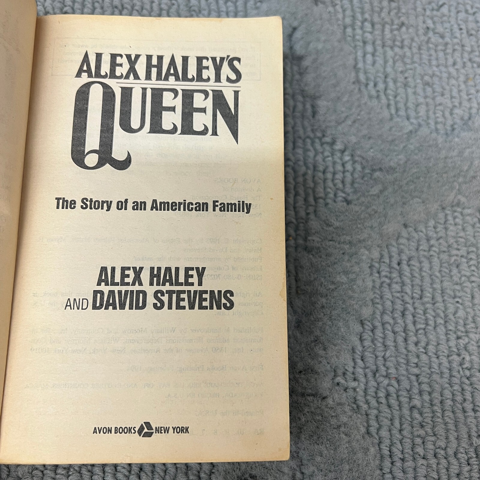 Queen Classic Drama Paperback Book by Alex Haley from Avon Books 1994