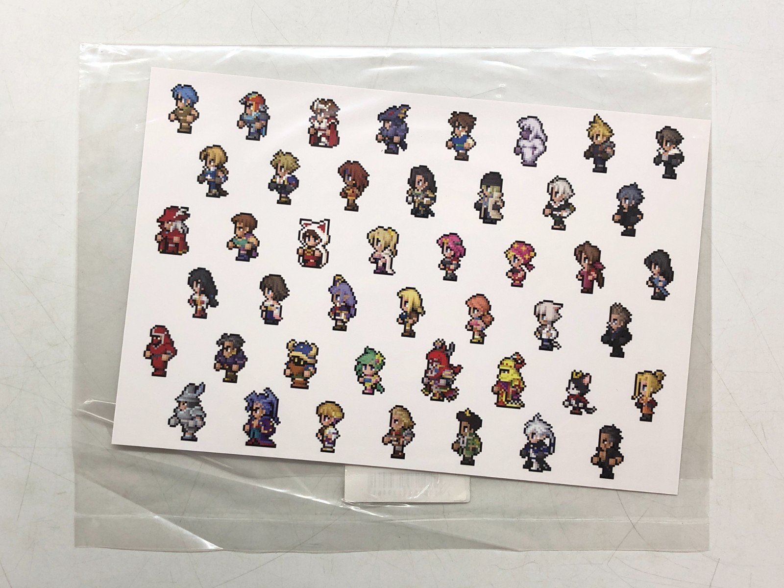 FF DOT. The Pixel Art of Final Fantasy – Artbook, SQUARE ENIX