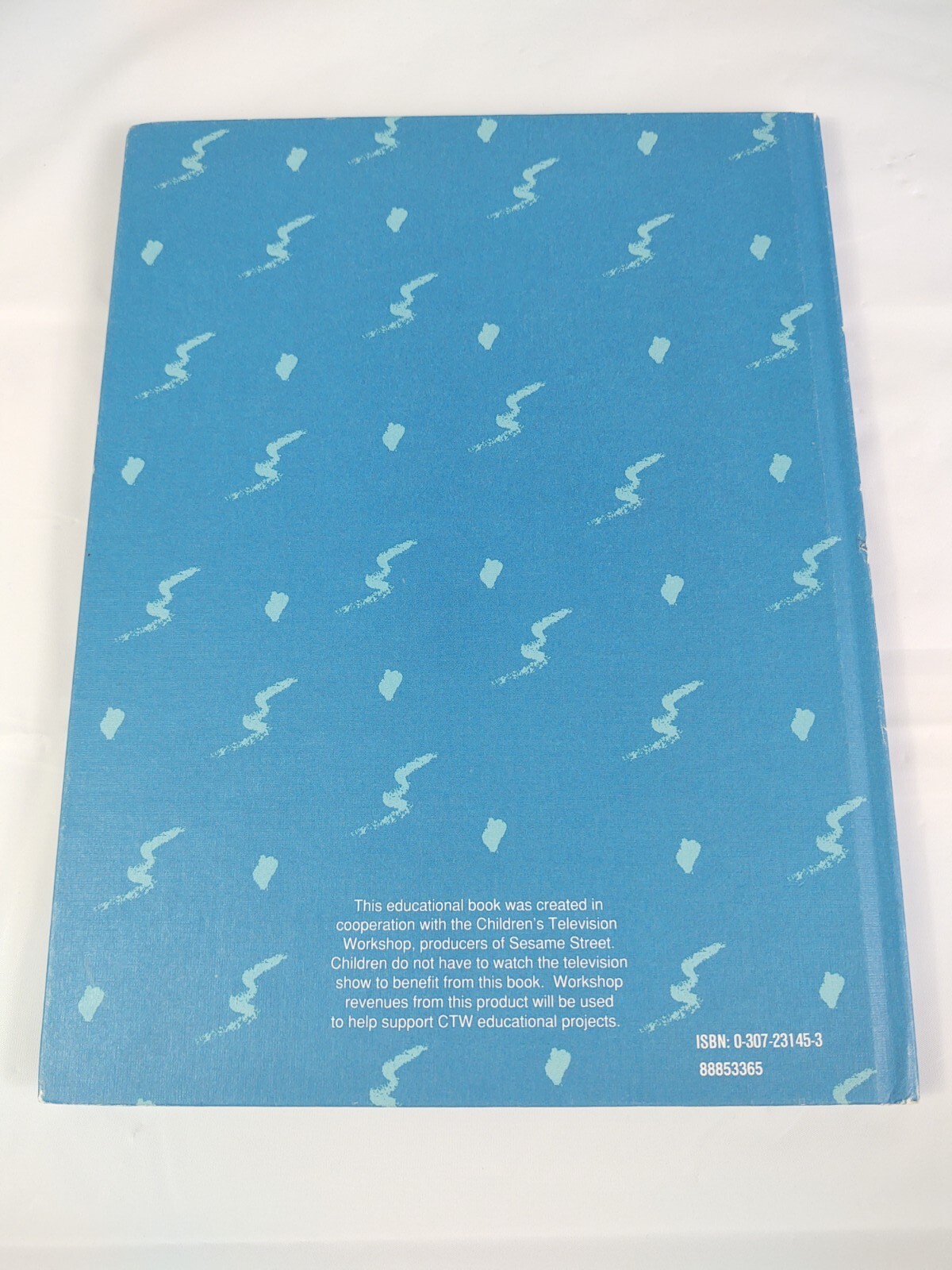 Vintage 1993 There’s No Place Like Home Book Sesame Street Book Club Golden CTW