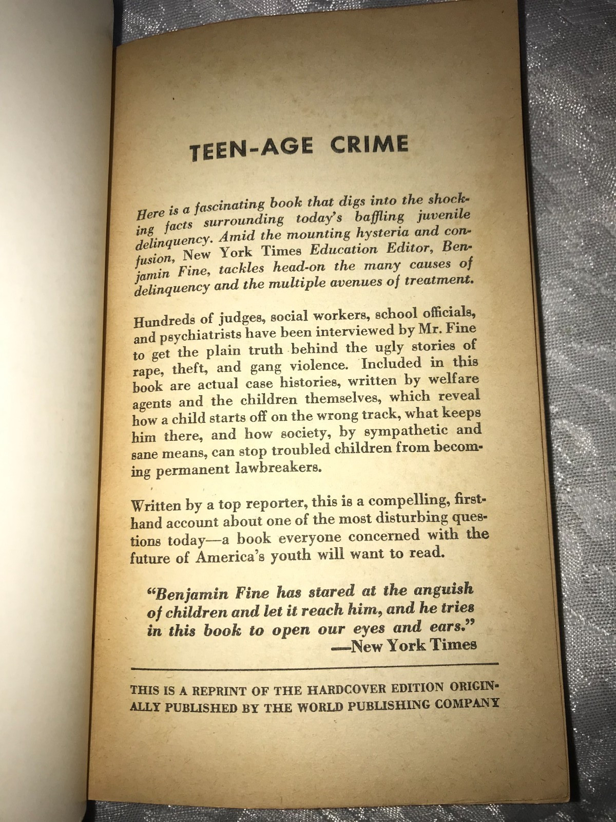 RARE Signet Book 1,000,000 DELINQUENTS Benjamin Fine PAPERBACK 1st Ed. 7″x4¼”