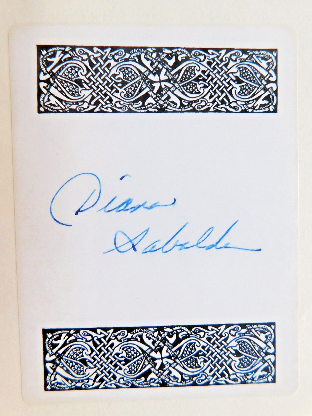 *SIGNED* 1st edition DIANA GABALDON 880 pages Hardcover 1997 DRUMS OF AUTUMN