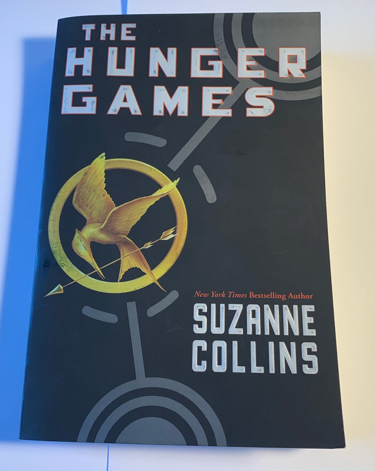The Hunger Games (Book 1) – Paperback, by Collins Suzanne 2008 – Very Good