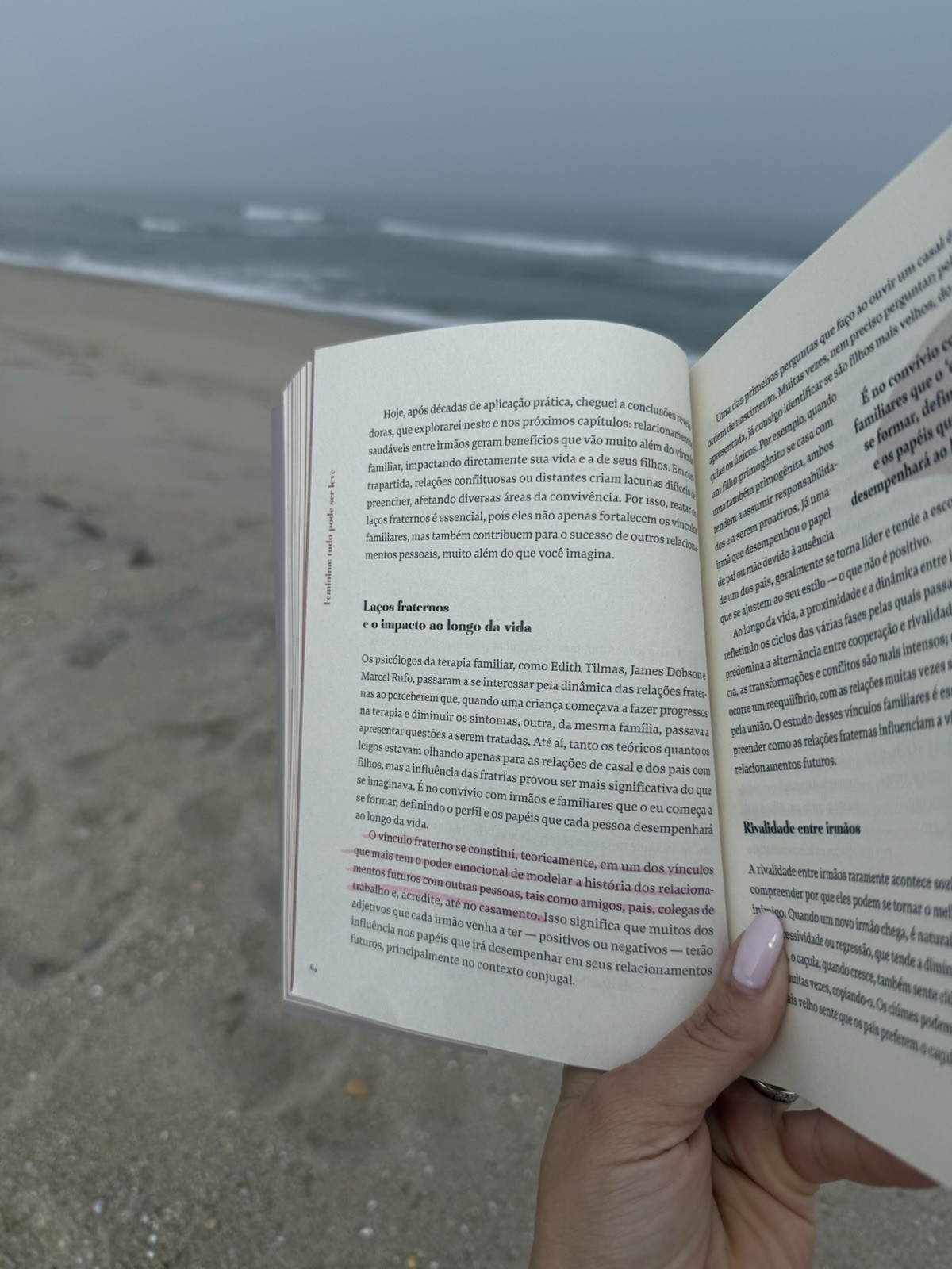 Feminina Tudo pode ser leve | Karine Rizzardi Português