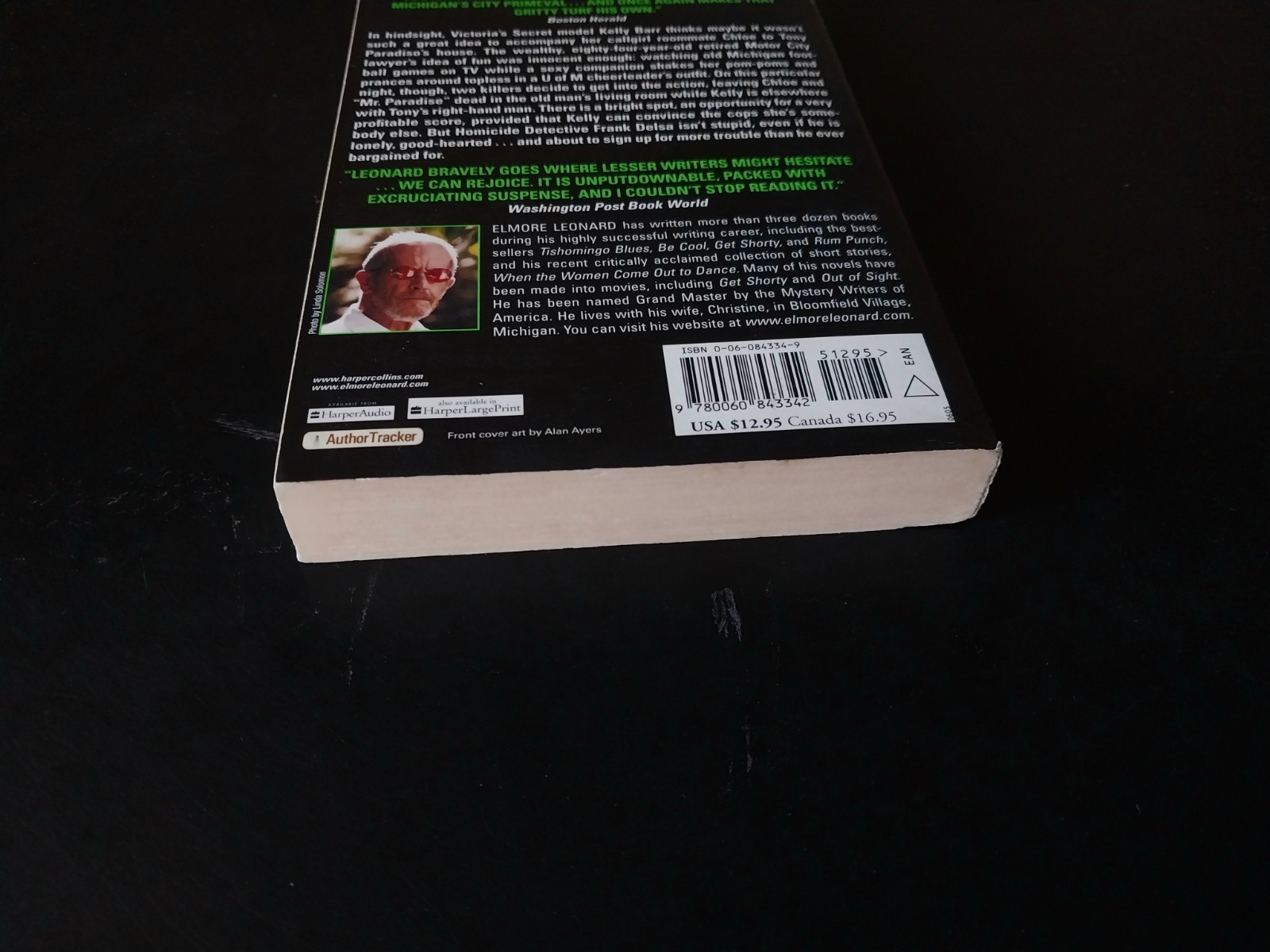Elmore Leonard – Mr. Paradise – William Morrow First Printing 2004