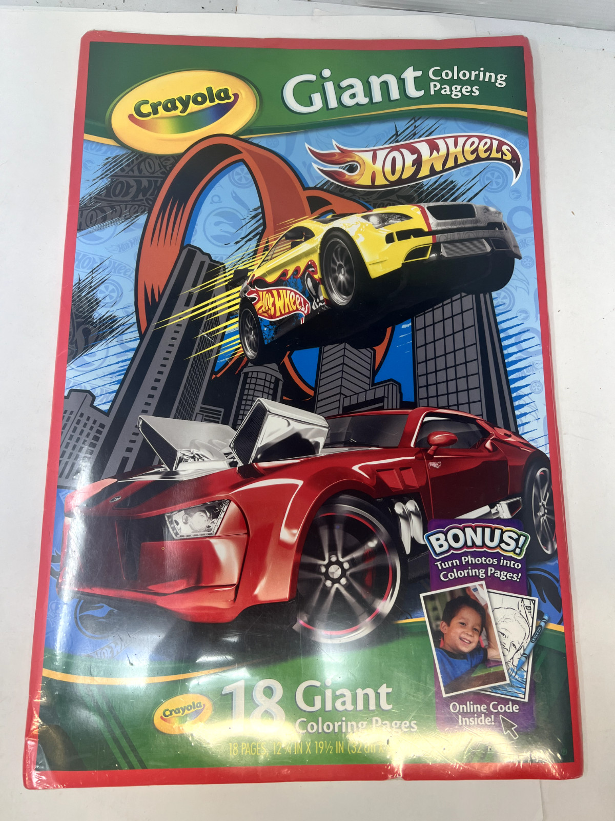 2013 Crayola Hotwheels 18 Giant Coloring Pages Book Sealed