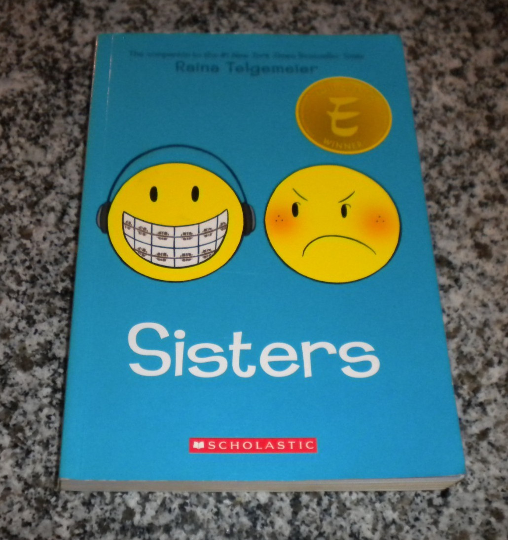 !Smile, Sisters, and Guts: The Box Set (Quantity Pack)