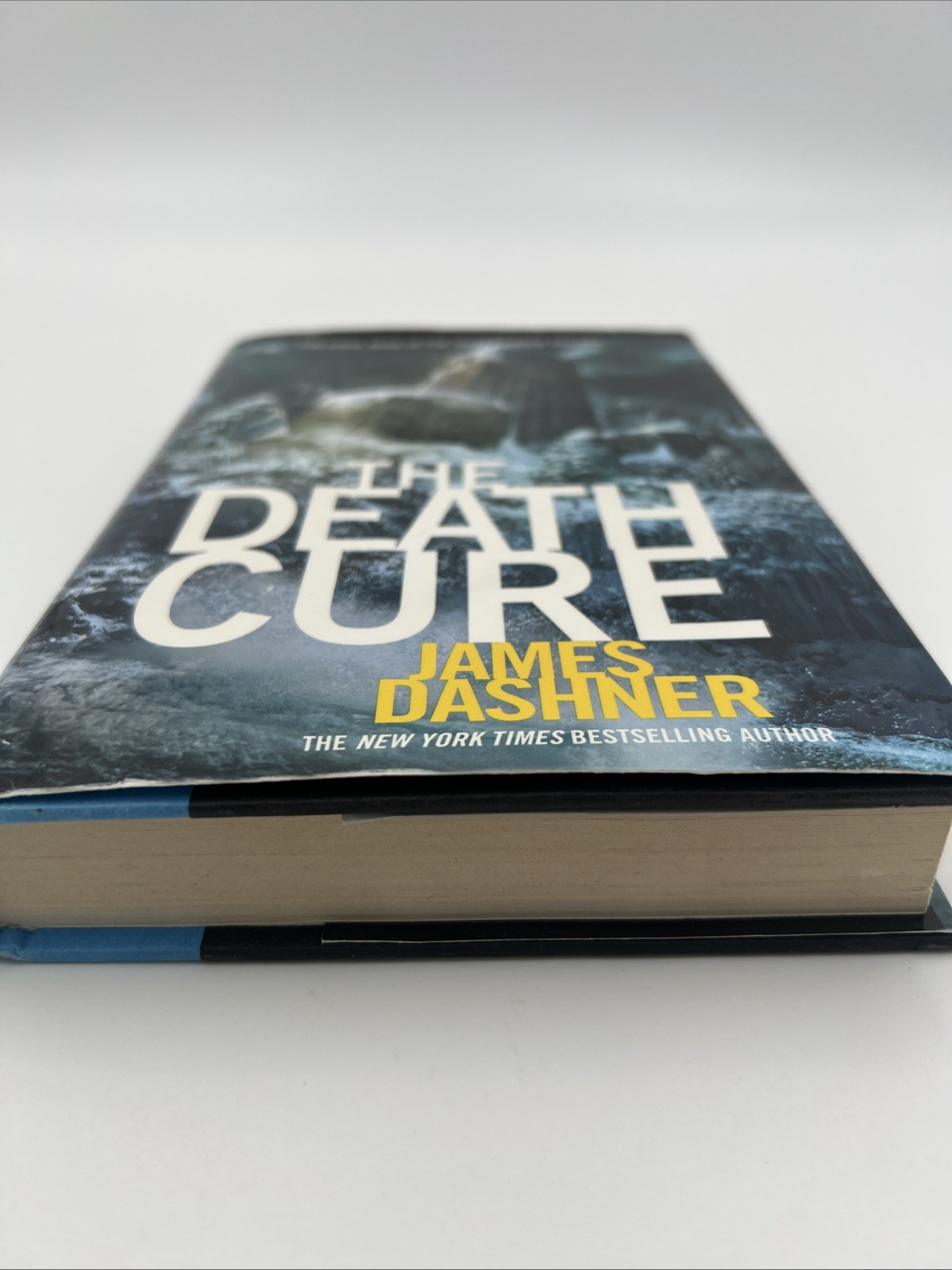 The Death Cure James Dashner 2011 First Edition Maze Runner Sci-Fi Delacorte