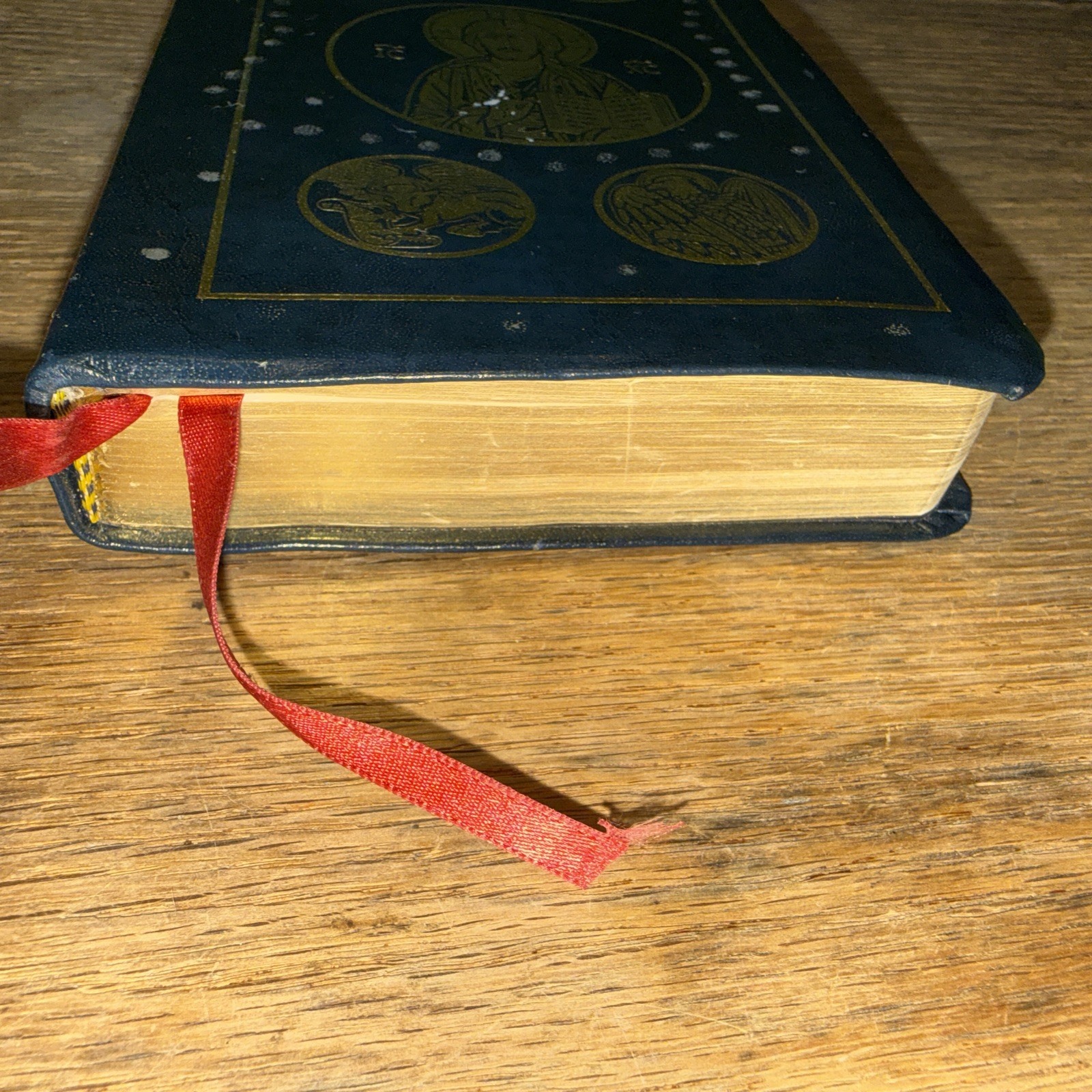 Ignatius Catholic Bible New Testament And Psalms RSC2CE Leather
