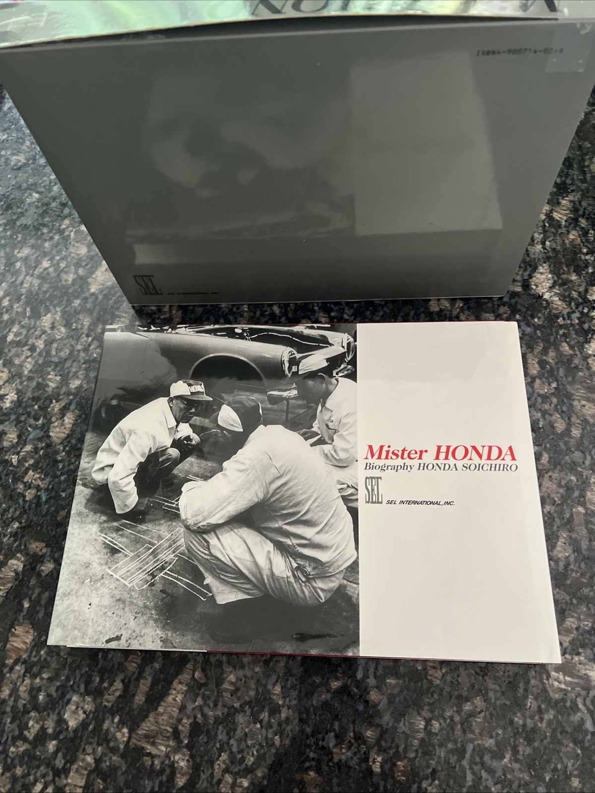 Mister Honda : Biography of Honda Soichiro, 1998 English Edition HB/DJ + Case