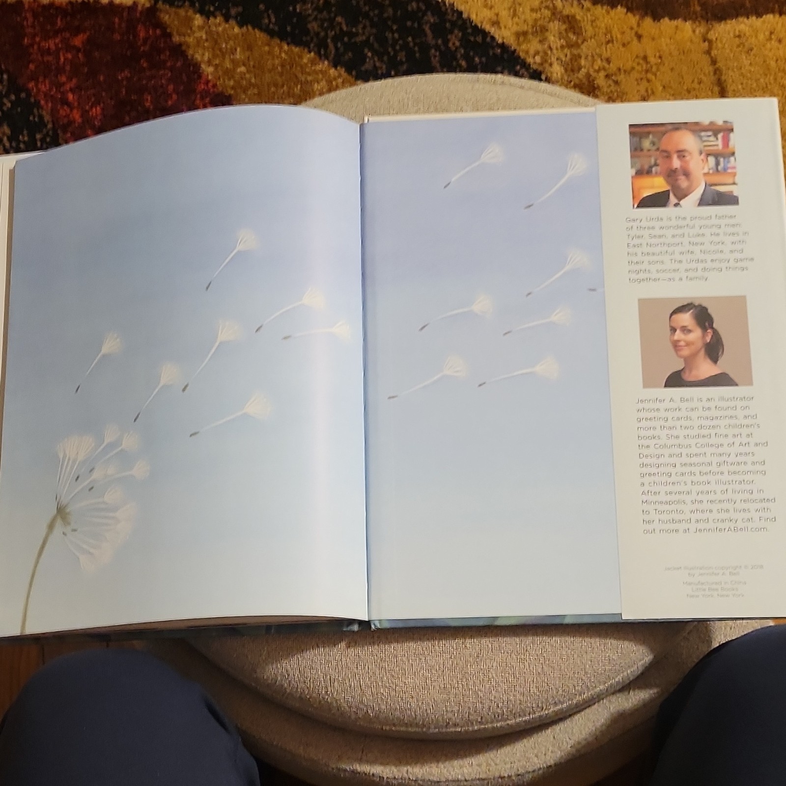 Little Bee Books Love You More by Gary Urda, Jennifer A. Bell (2018, Picture Bo…