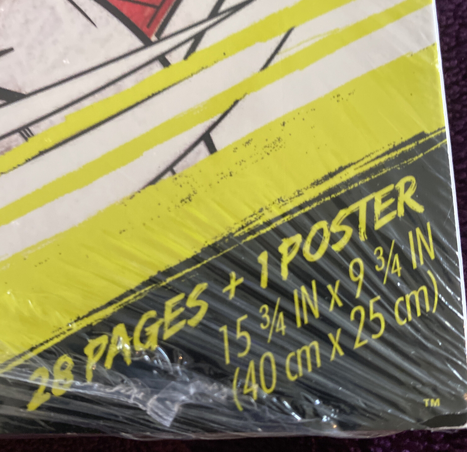 Crayola- Art With Edge -Batman Coloring Book- 28 Pages + Poster- New Sealed!