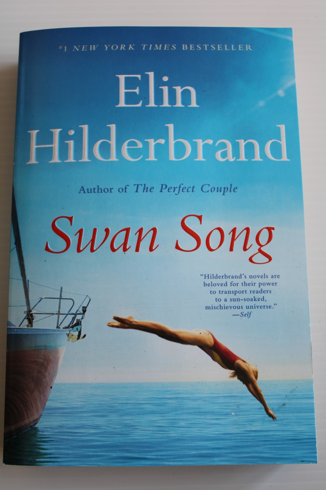 Swan Song by Elin Hilderbrand (2025, Trade Paperback)