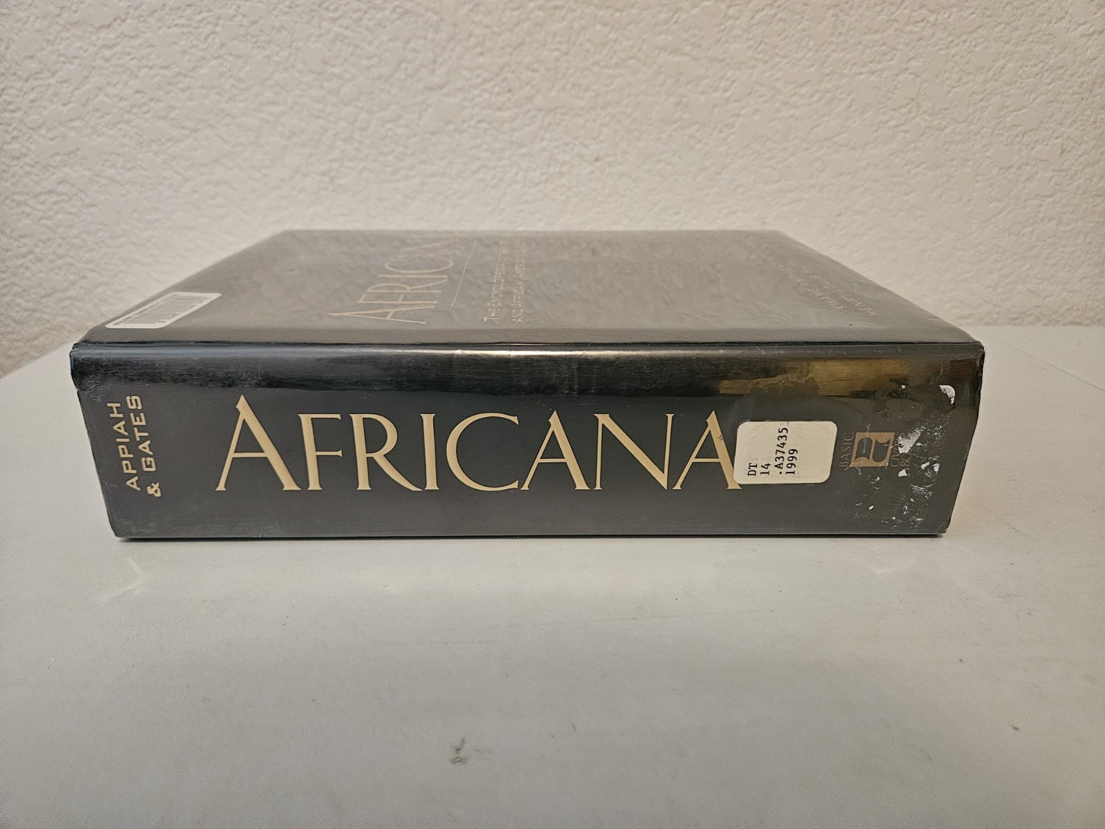 AFRICANA the Encyclopedia of the African & African American Experience w/DJ 1999