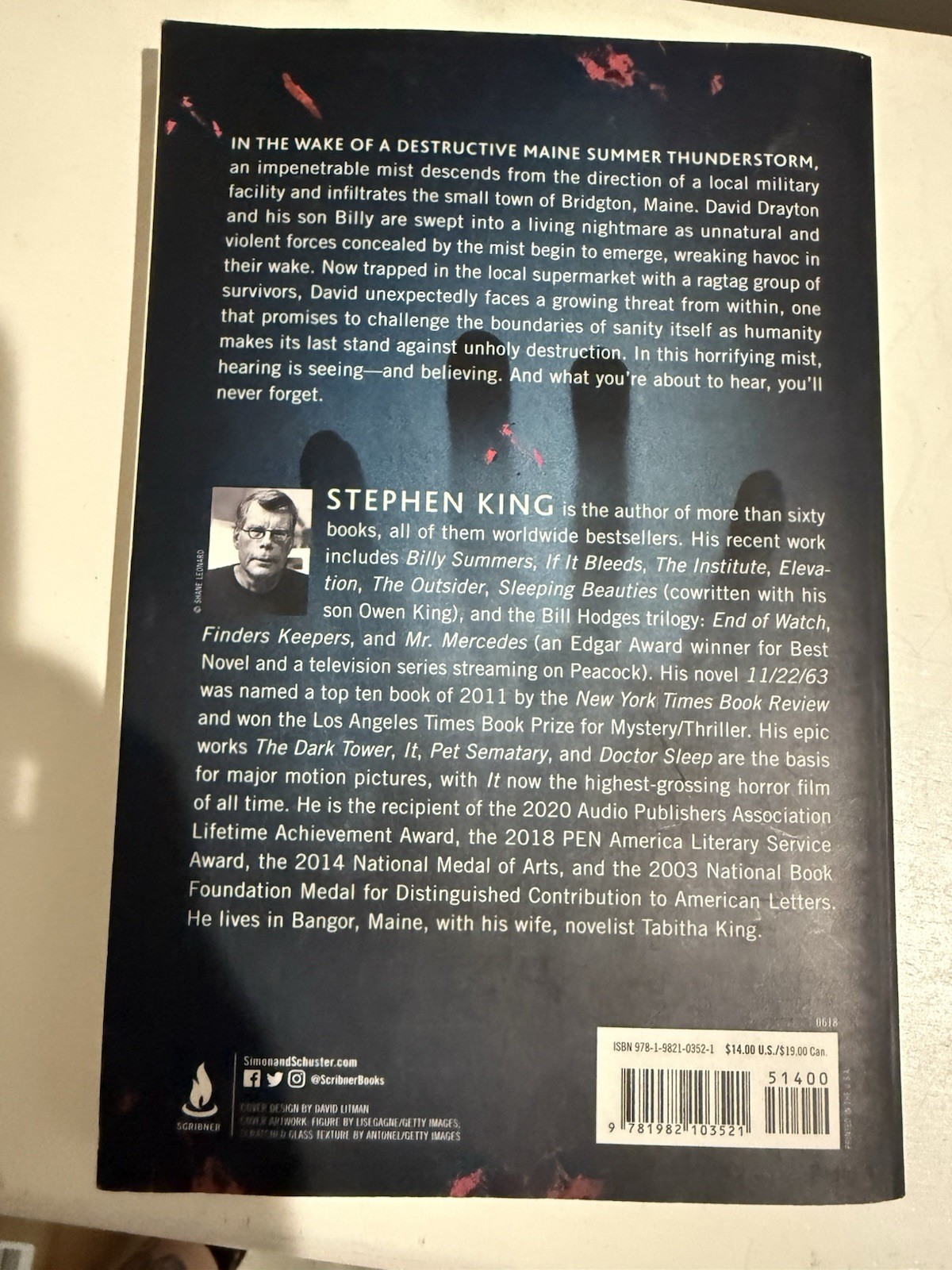 Stephen King The Mist Trade Paperback 2018 Scribner Horror Thriller Novel