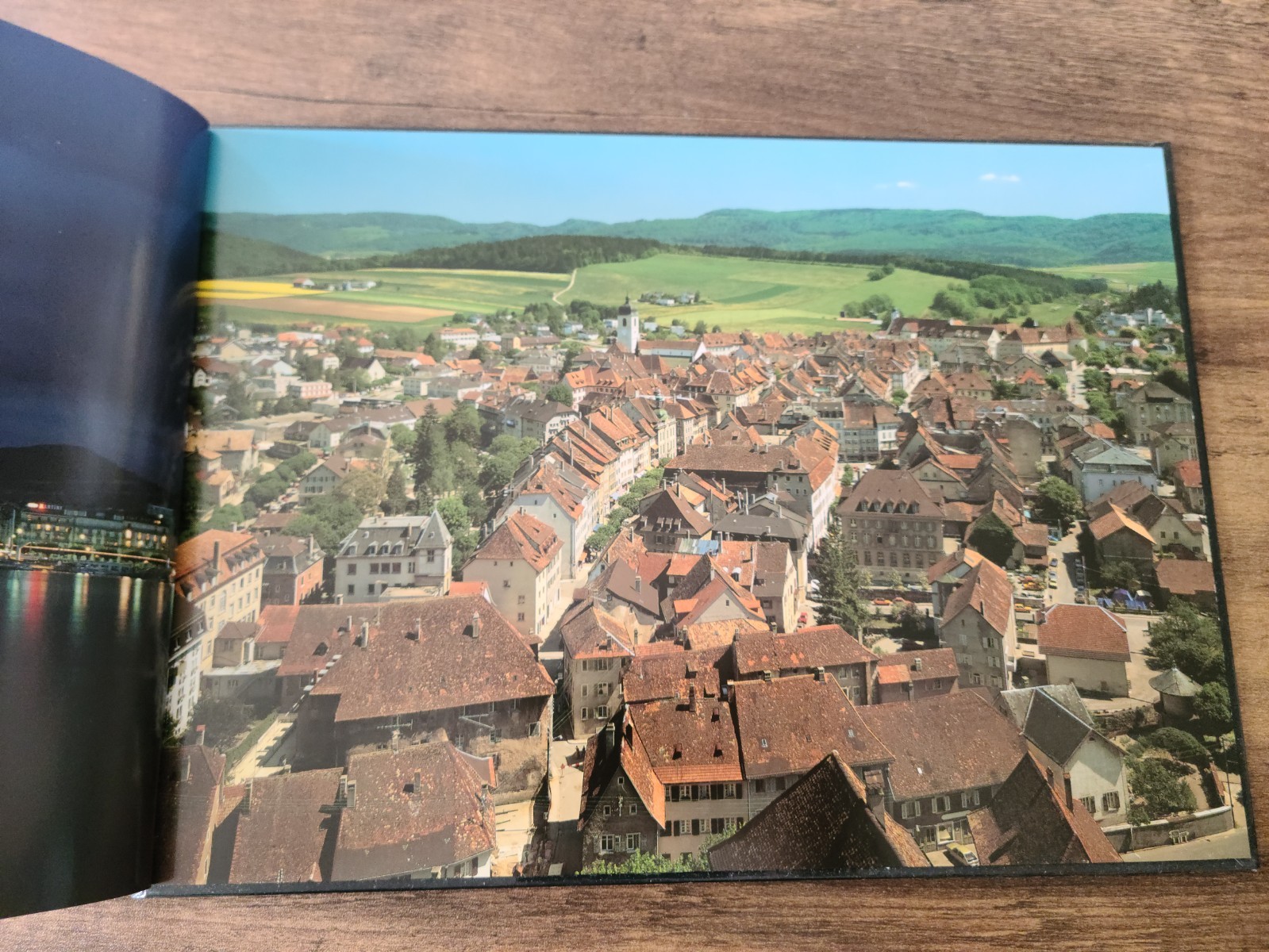 Schweiz Suisse Switzerland Hard Cover Book