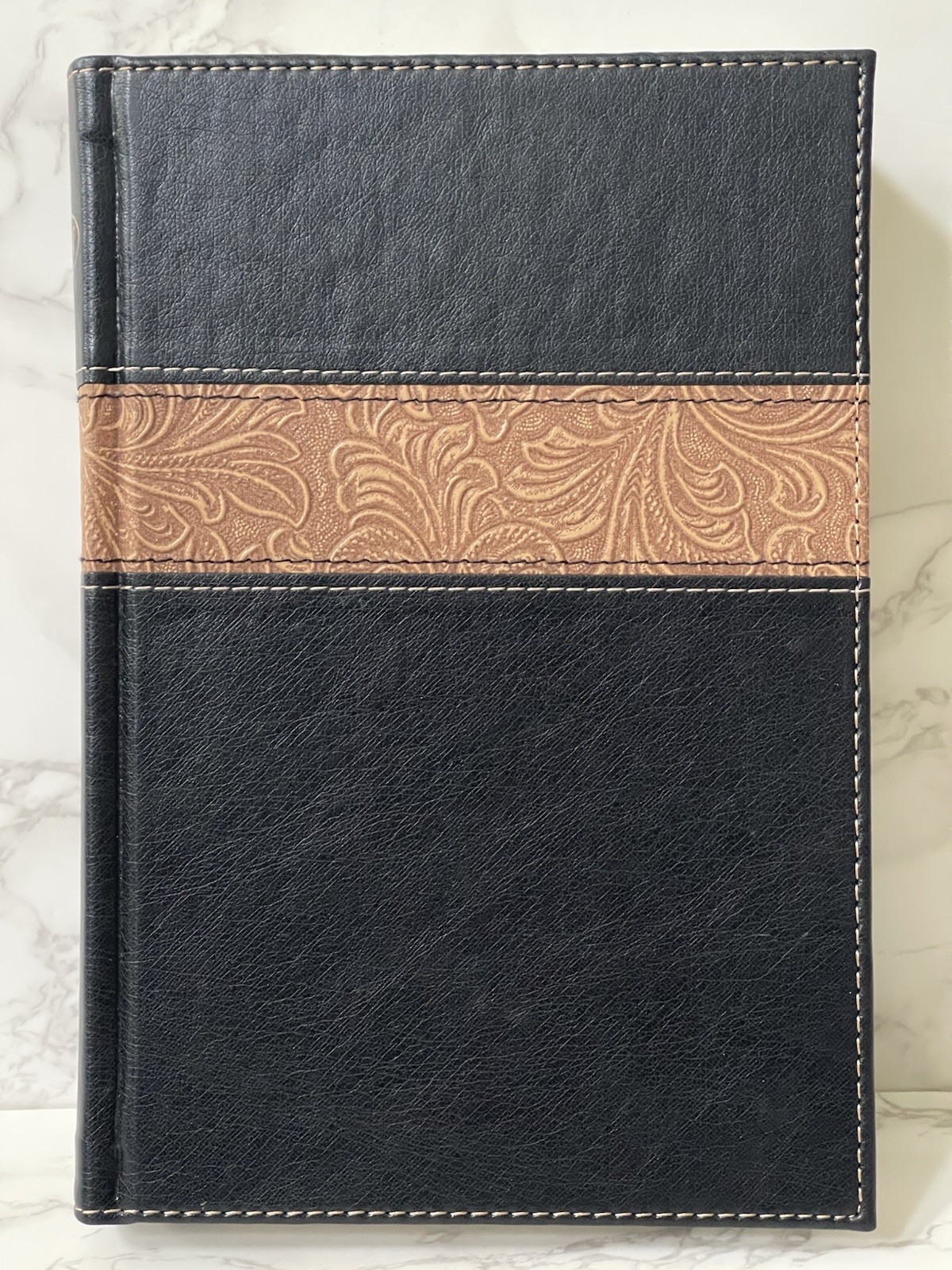 NKJV Reader’s Bible Black Brown Tooled Leathertouch New w/ Box Single Column