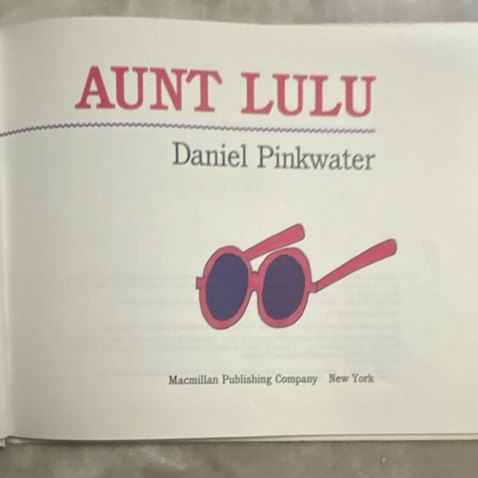 Aunt Lulu Daniel Pinkwater Macmillan Animals Dogs Juvenile Fiction Hardcover
