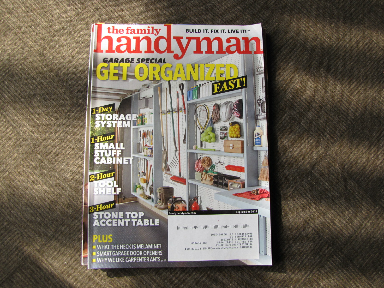 The FAMILY HANDYMAN Magazines – Lot of 5 – Various Issues & Years – See Photos