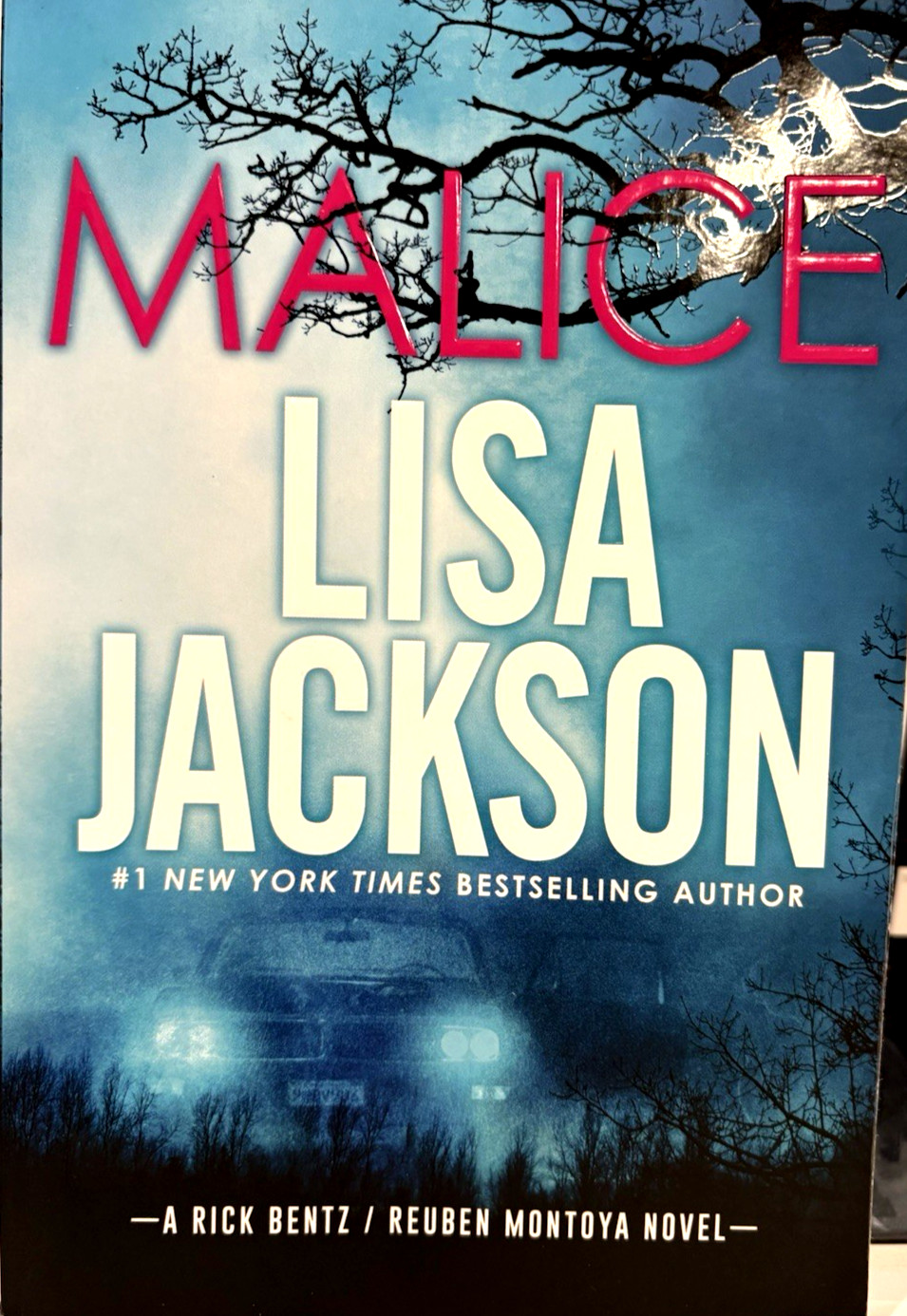 “MALICE”~A NOVEL by LISA JACKSON~VGC~PAPERBACK~THRILLER~504 Pages~