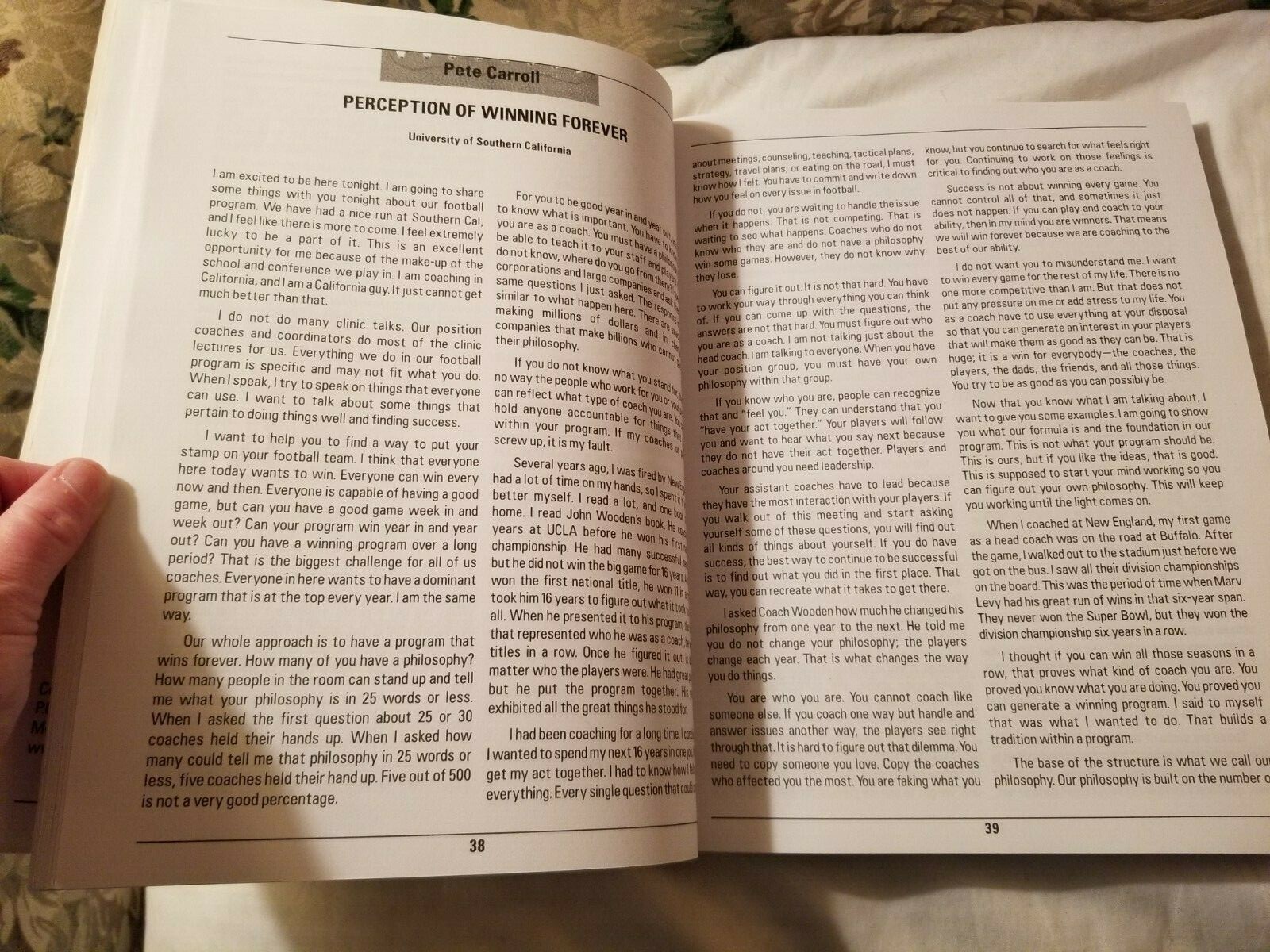 2008 Coach of the Year Clinics Football Manual (2008) Earl Browning