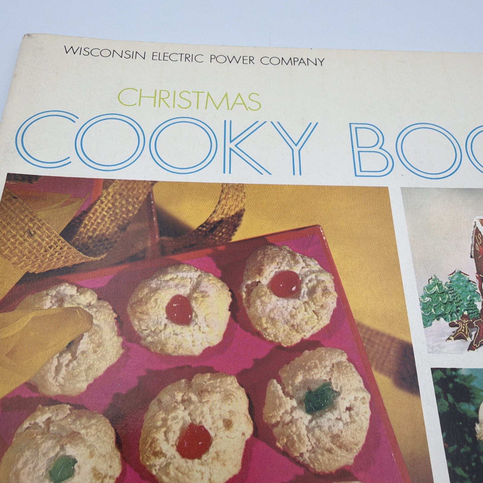 1968 WE Energies Cookie Book Wisconsin Electric Cooky Book Christmas Recipes