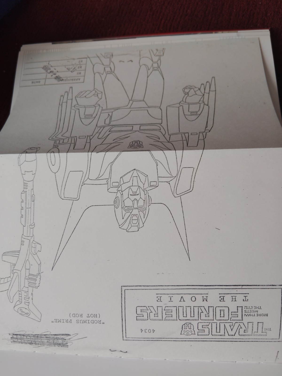 Transformers Vault: The Complete Transformers Universe – Showcasing Rare Collect