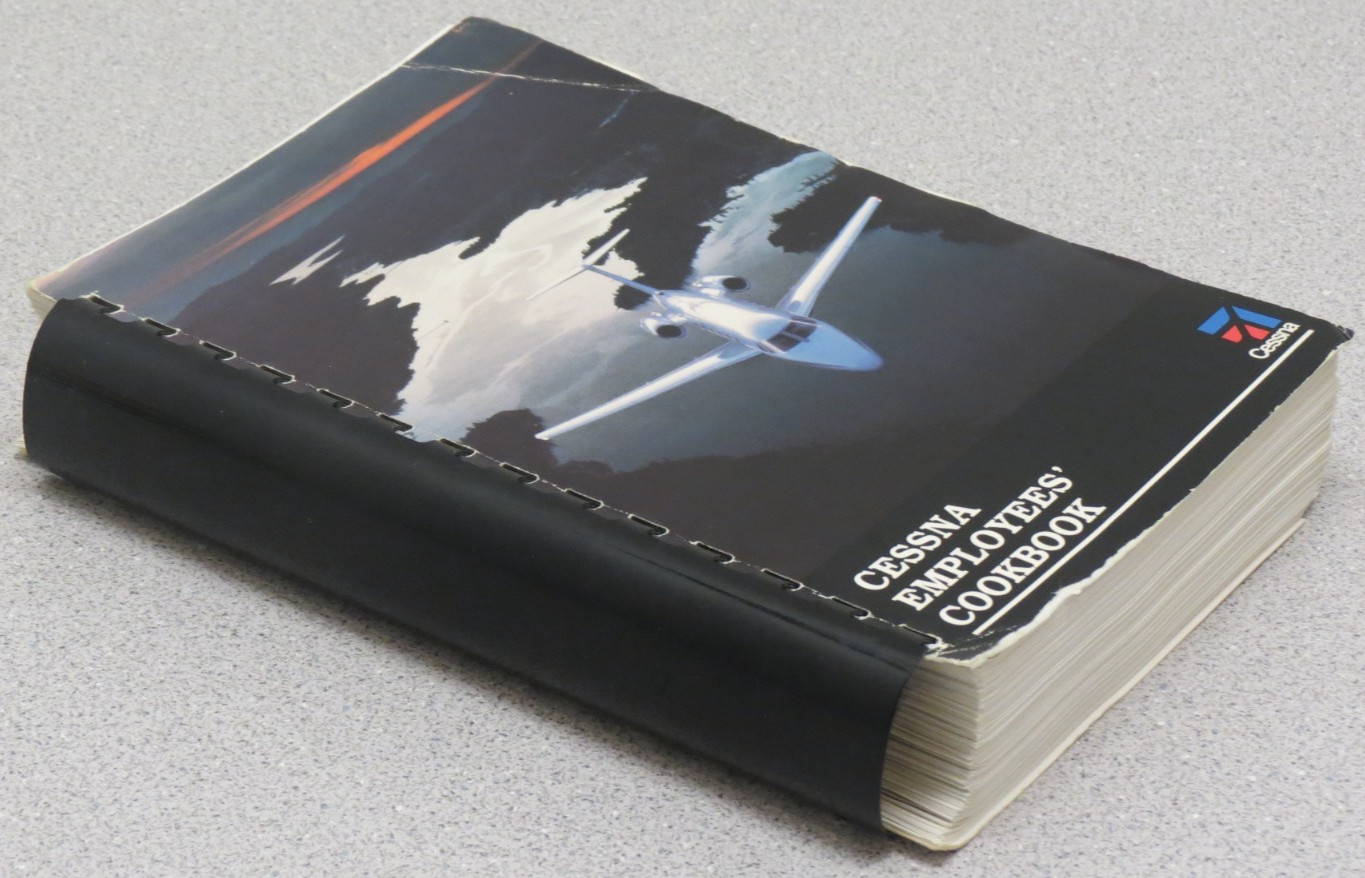 Cessna Employees’ Cookbook – rare – 500+ pages